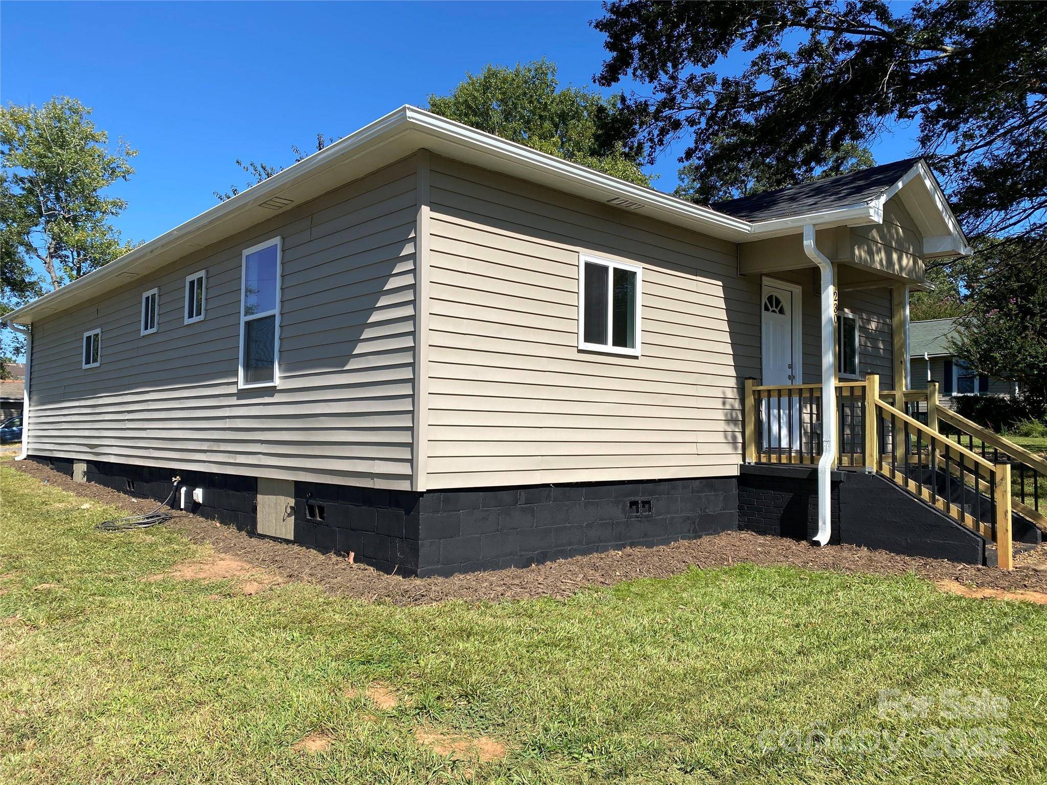 Forest City, NC 28043,230 McArthur ST