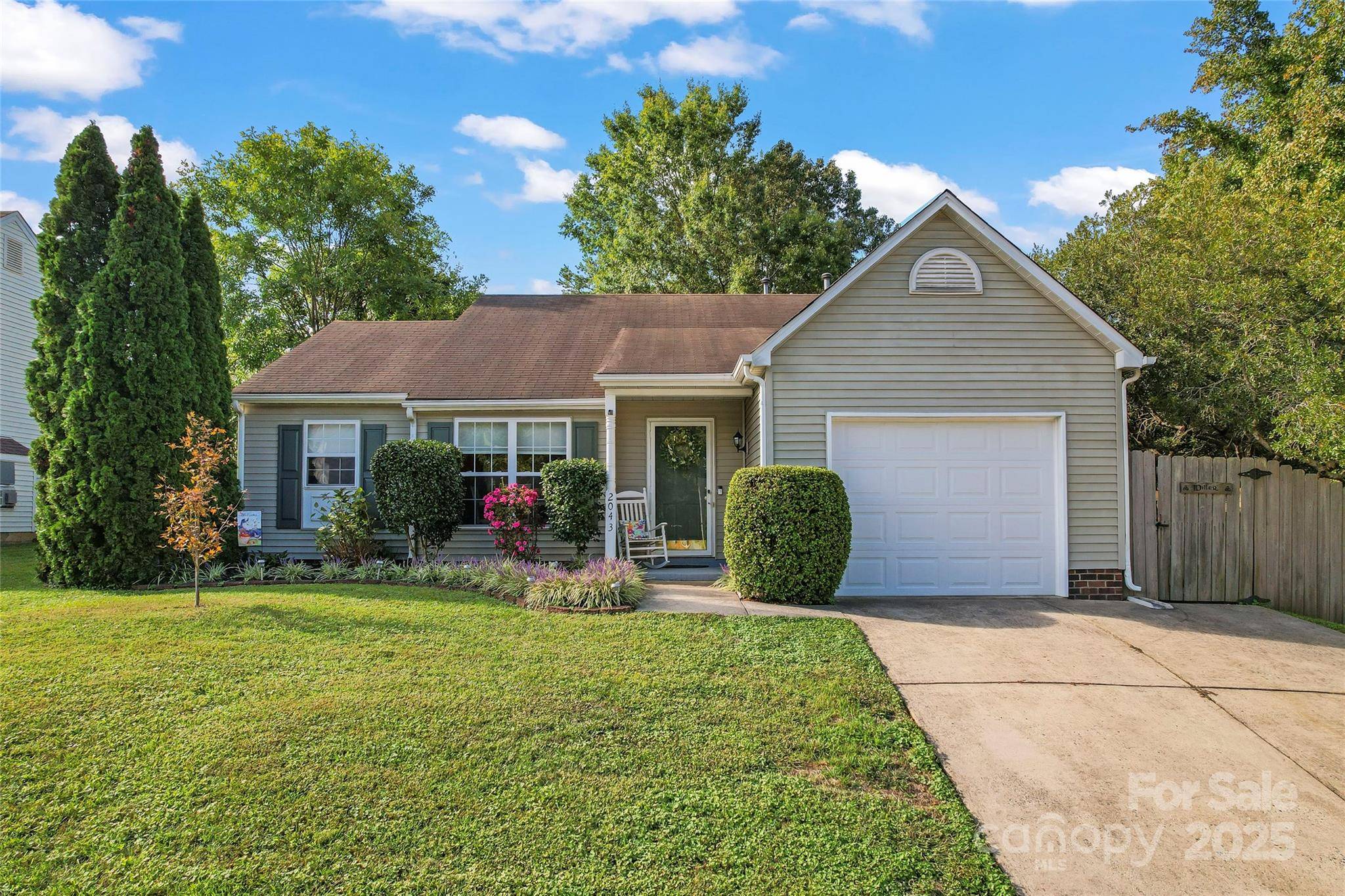 Charlotte, NC 28262,2043 Mallard Woods PL