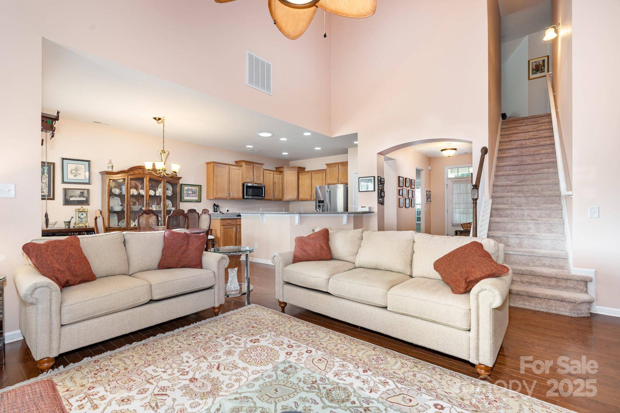 Fort Mill, SC 29707,20142 Dovekie LN