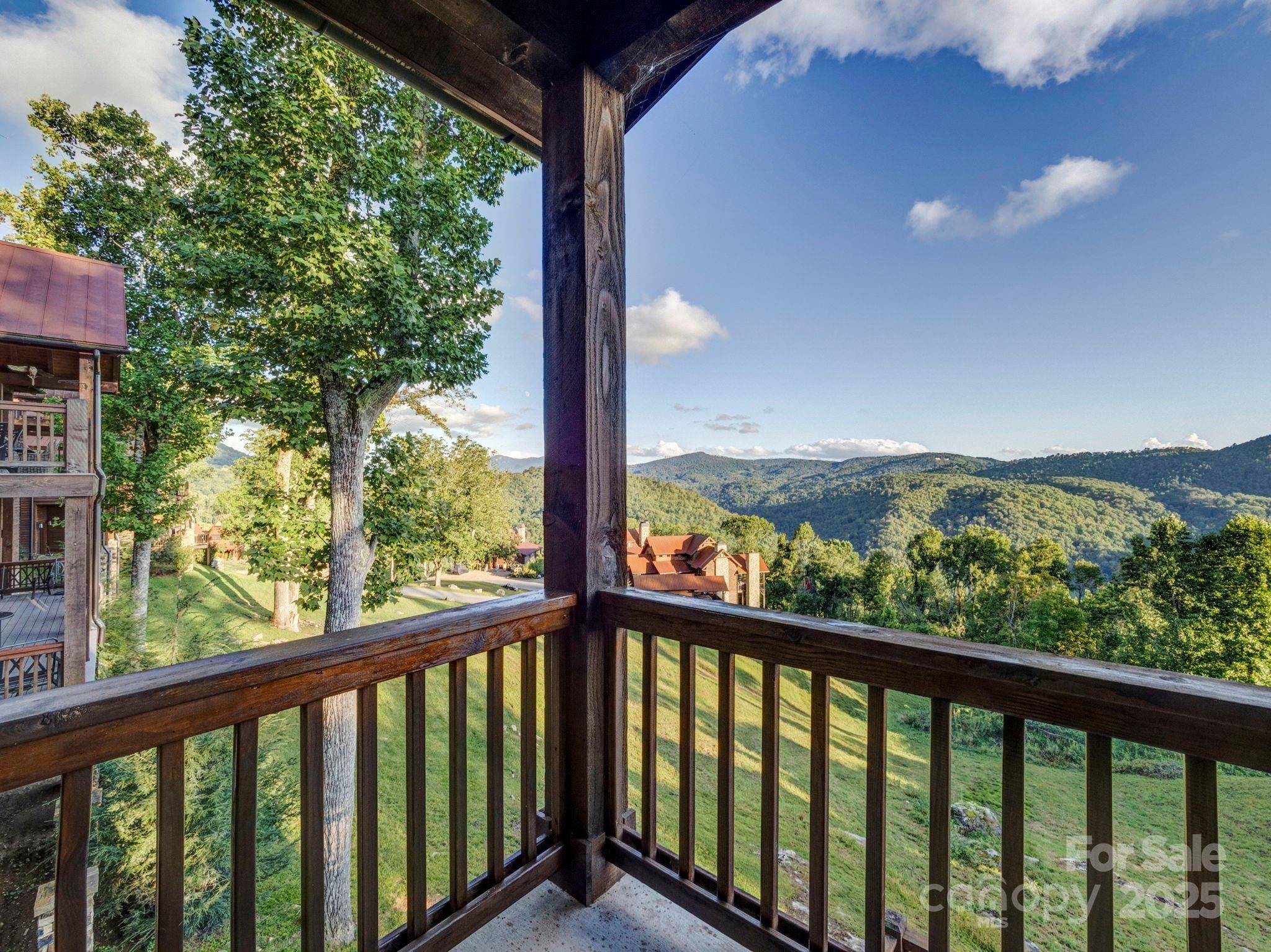 Banner Elk, NC 28604,180 Eagle Village CIR #11