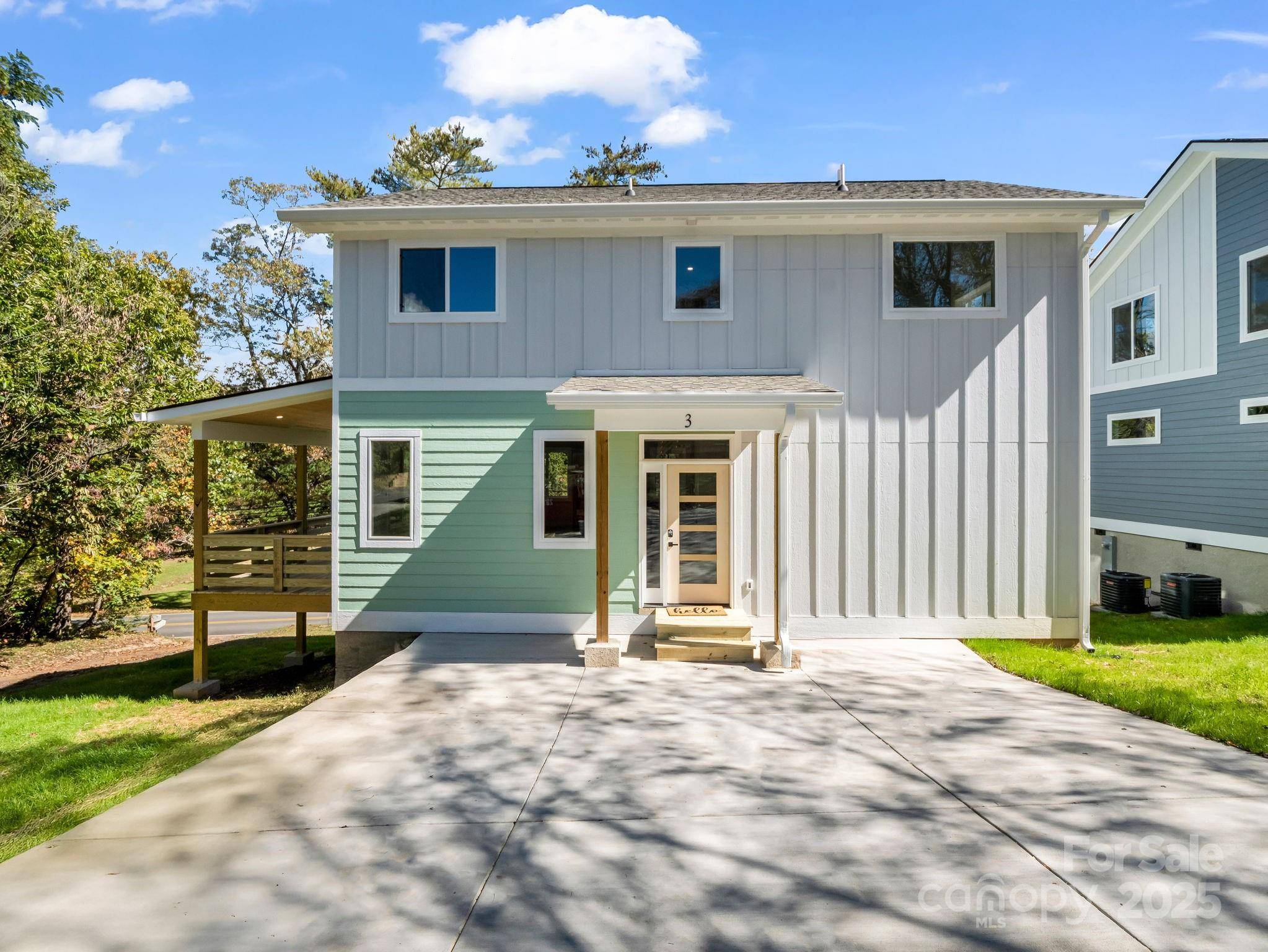 Asheville, NC 28803,3 Pinnacle View RD