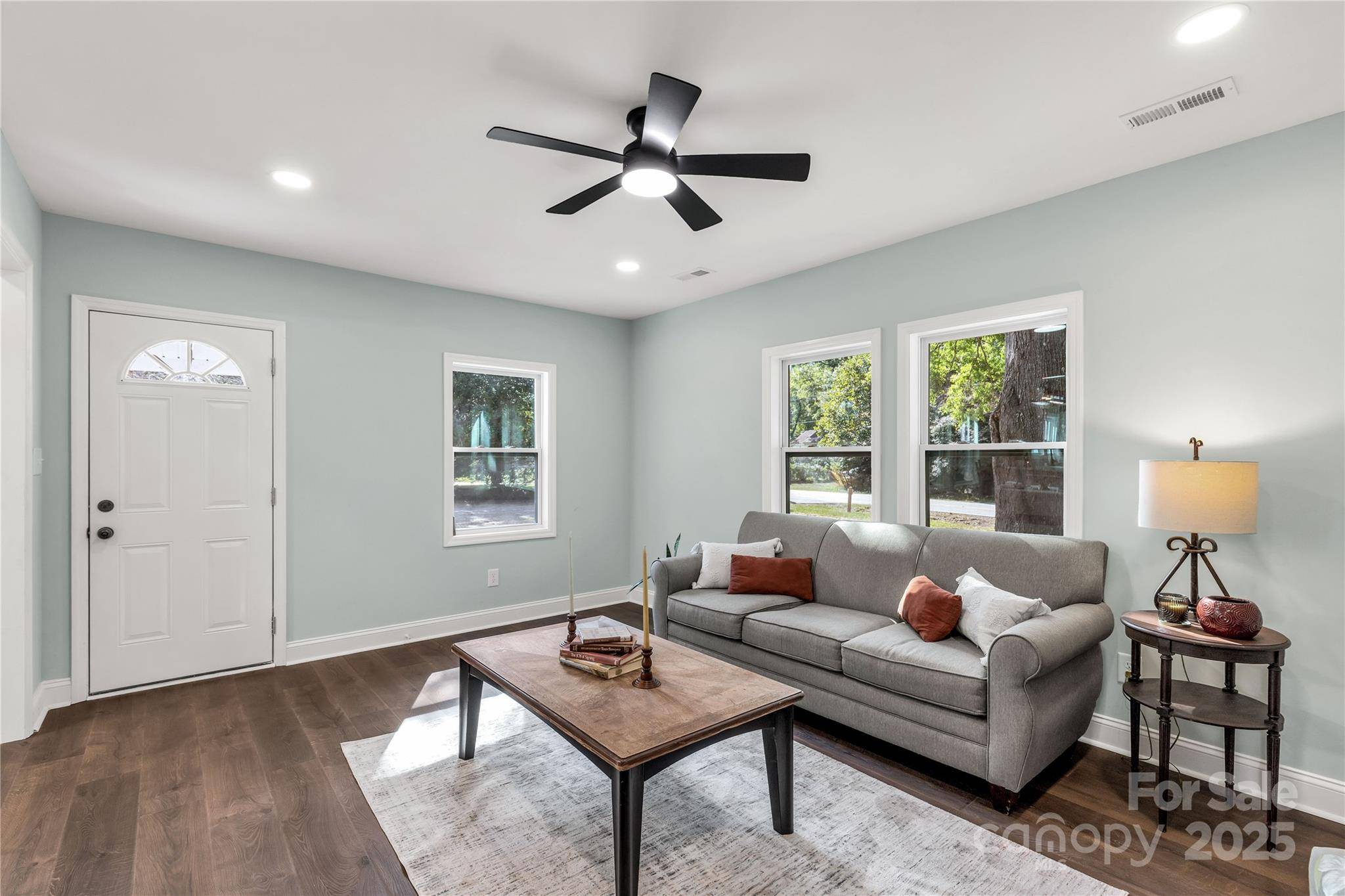 Lancaster, SC 29720,951 Confederate AVE