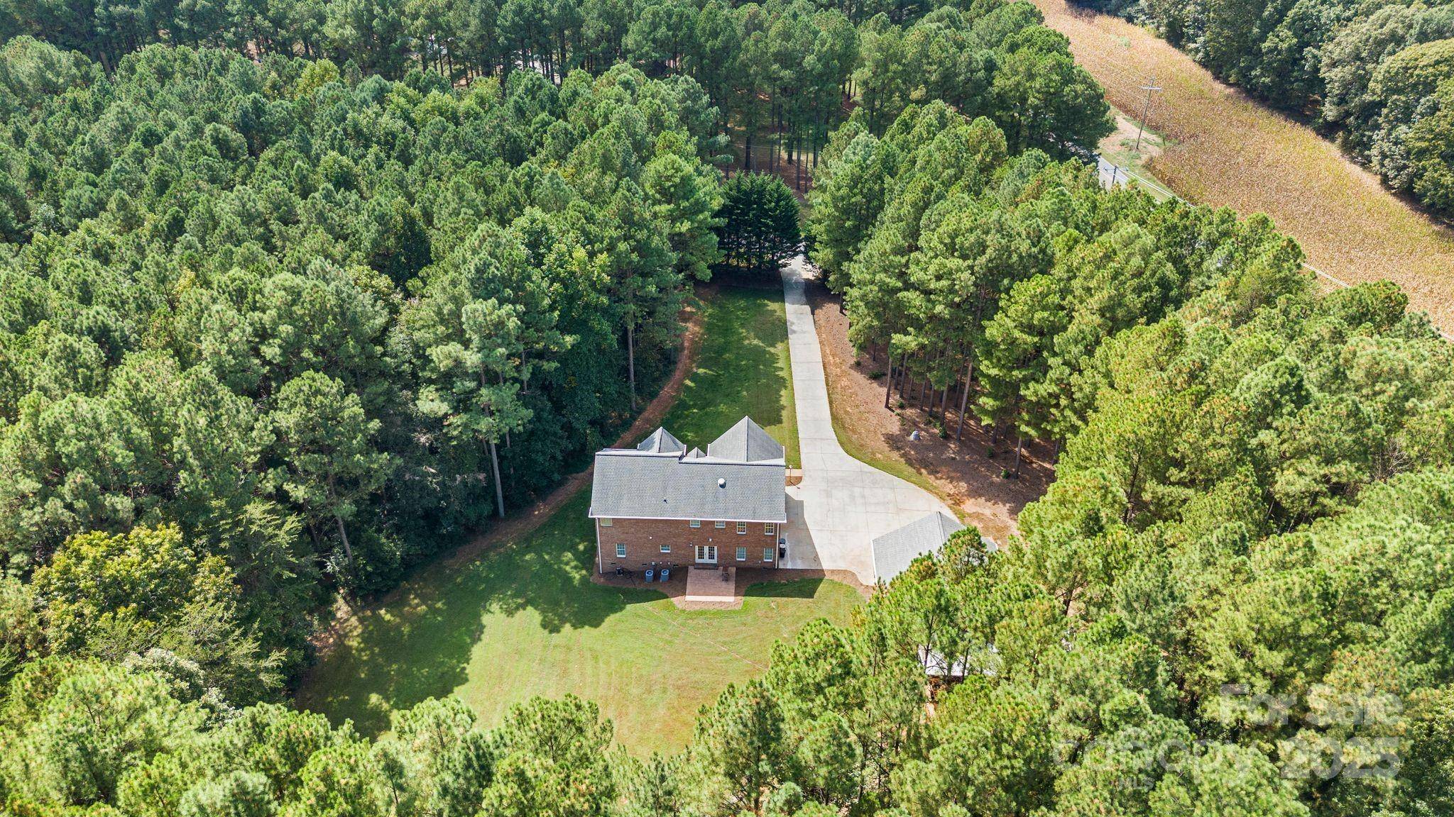 Stony Point, NC 28678,115 Fulbright RD