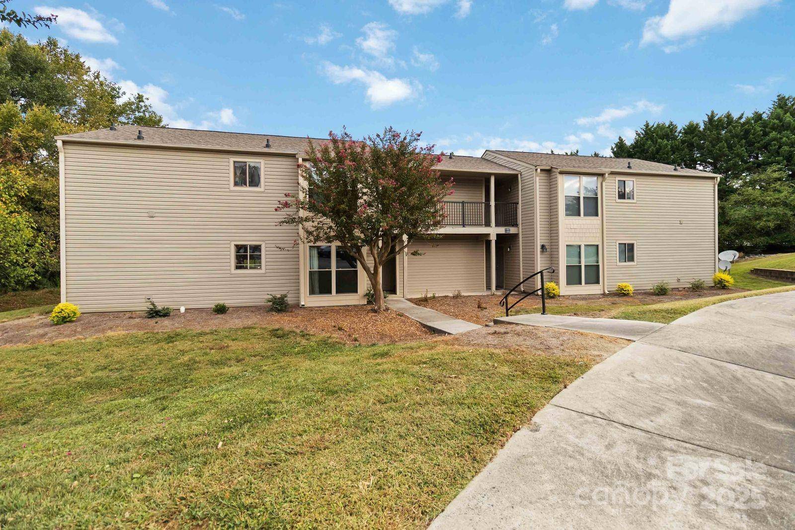 Charlotte, NC 28226,11001 Running Ridge RD