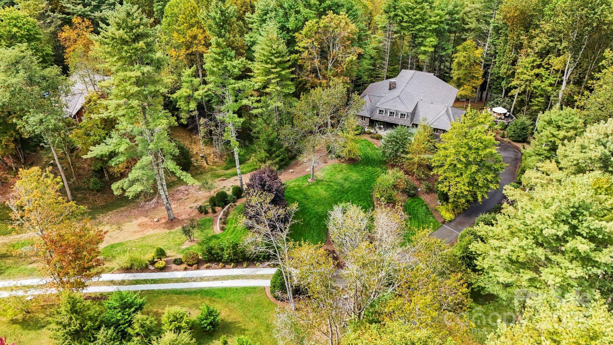 Vilas, NC 28692,198 Little Harbour None