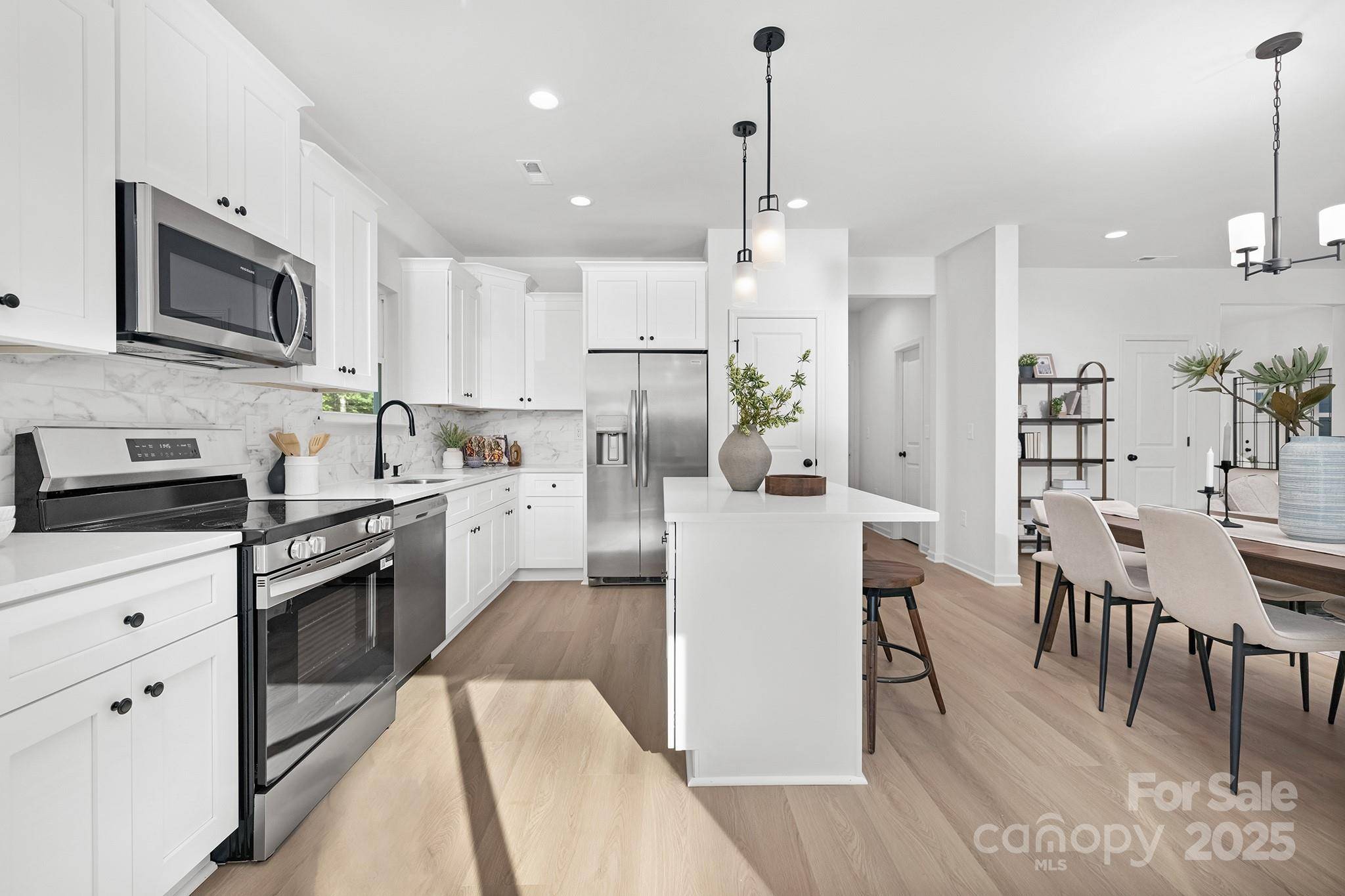 Huntersville, NC 28078,12405 Canal DR