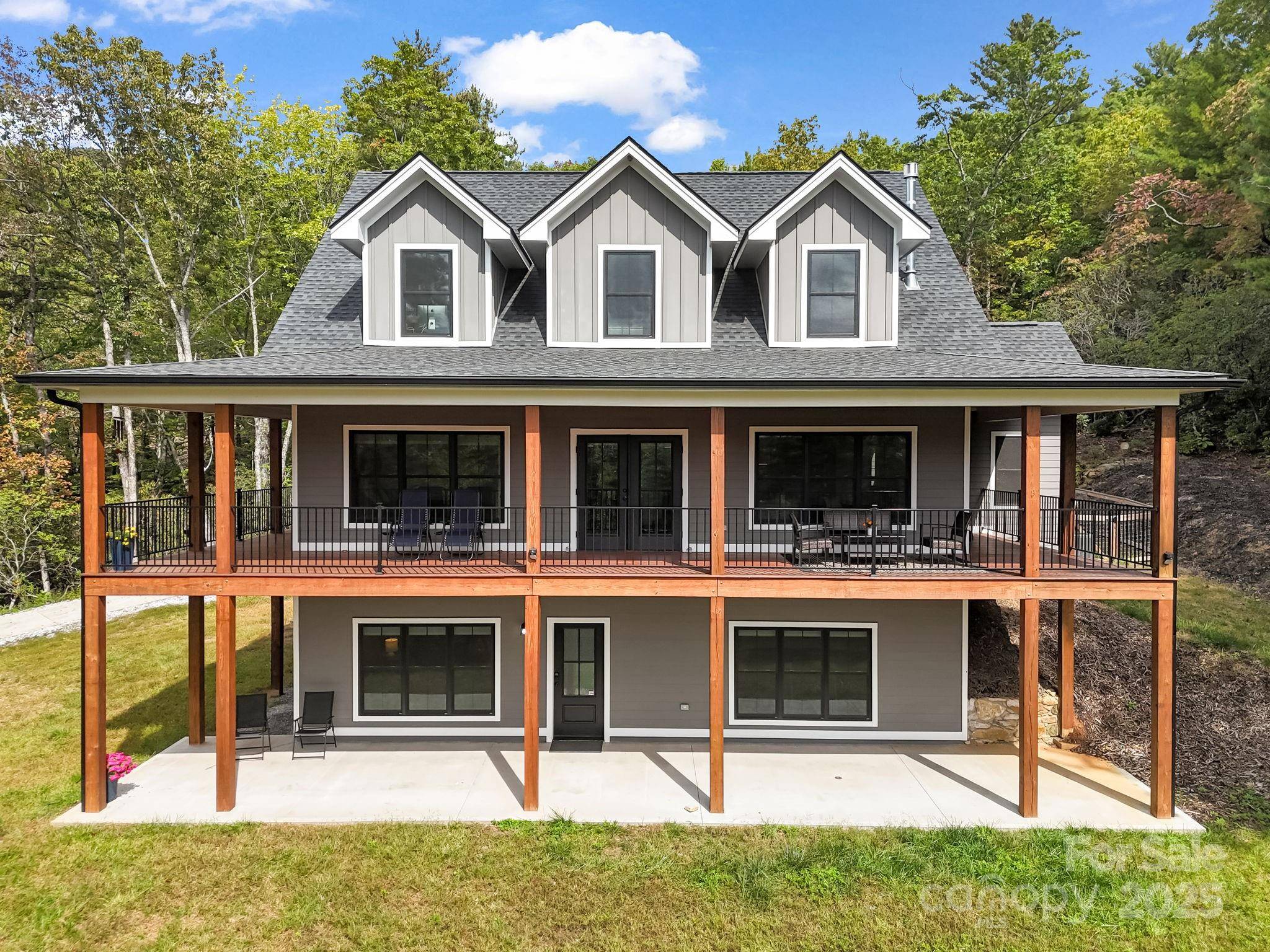 Zirconia, NC 28790,766 Old Mt Olivet RD