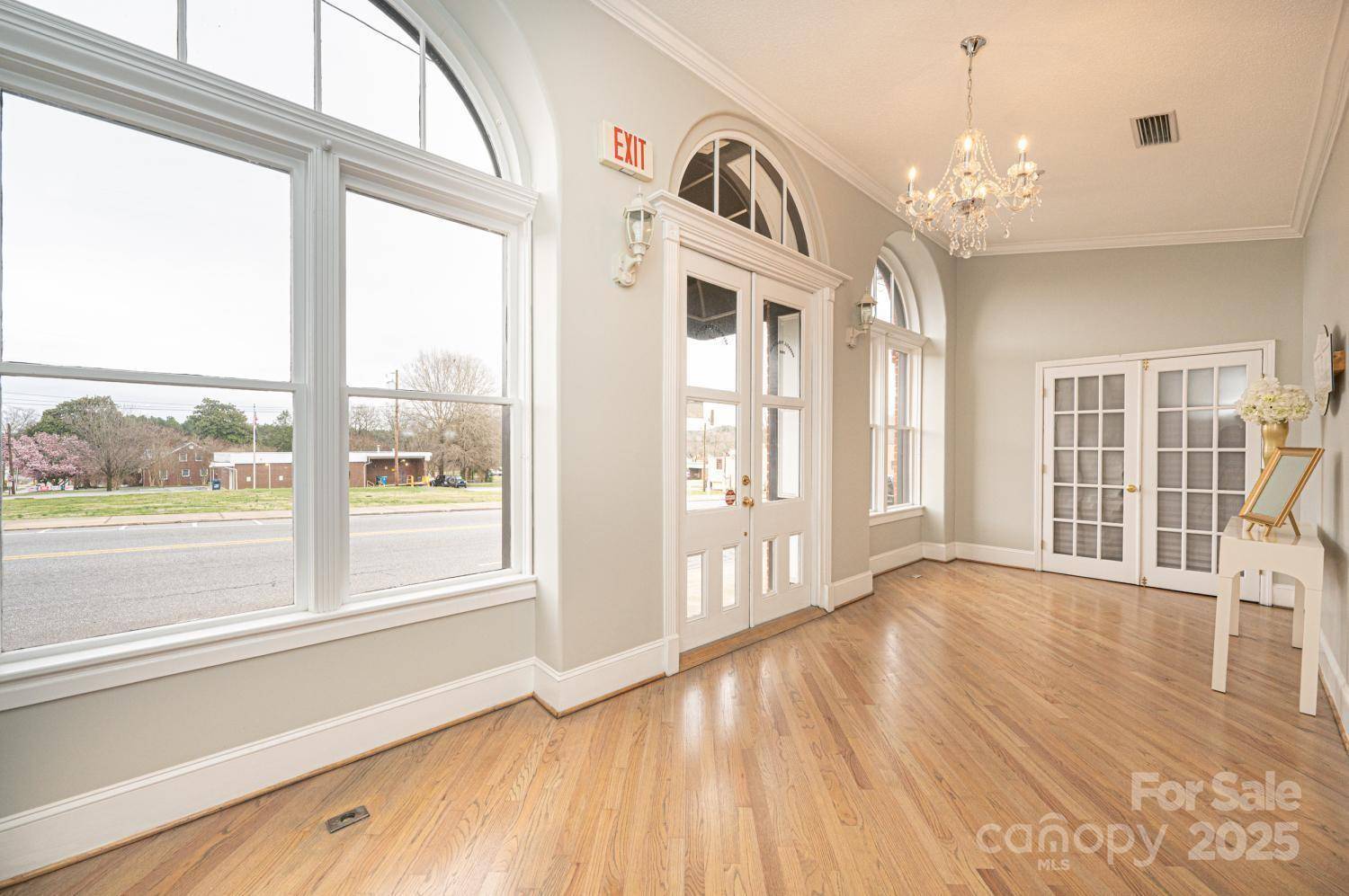 Catawba, NC 28609,100 S Main ST