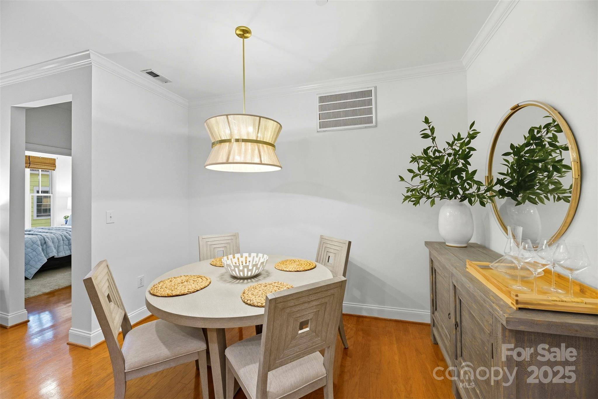 Charlotte, NC 28204,518 Clarice AVE #103