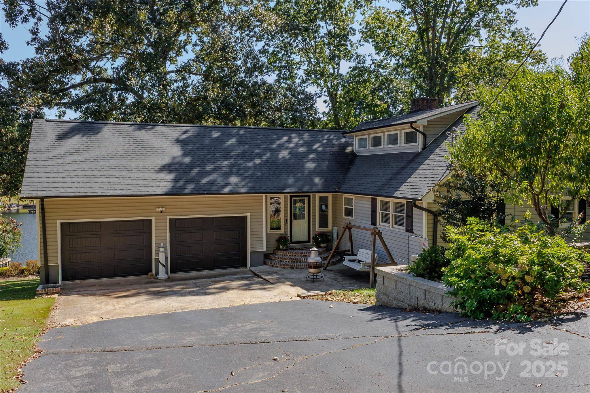 Badin Lake, NC 28127,117 Sunrise PT