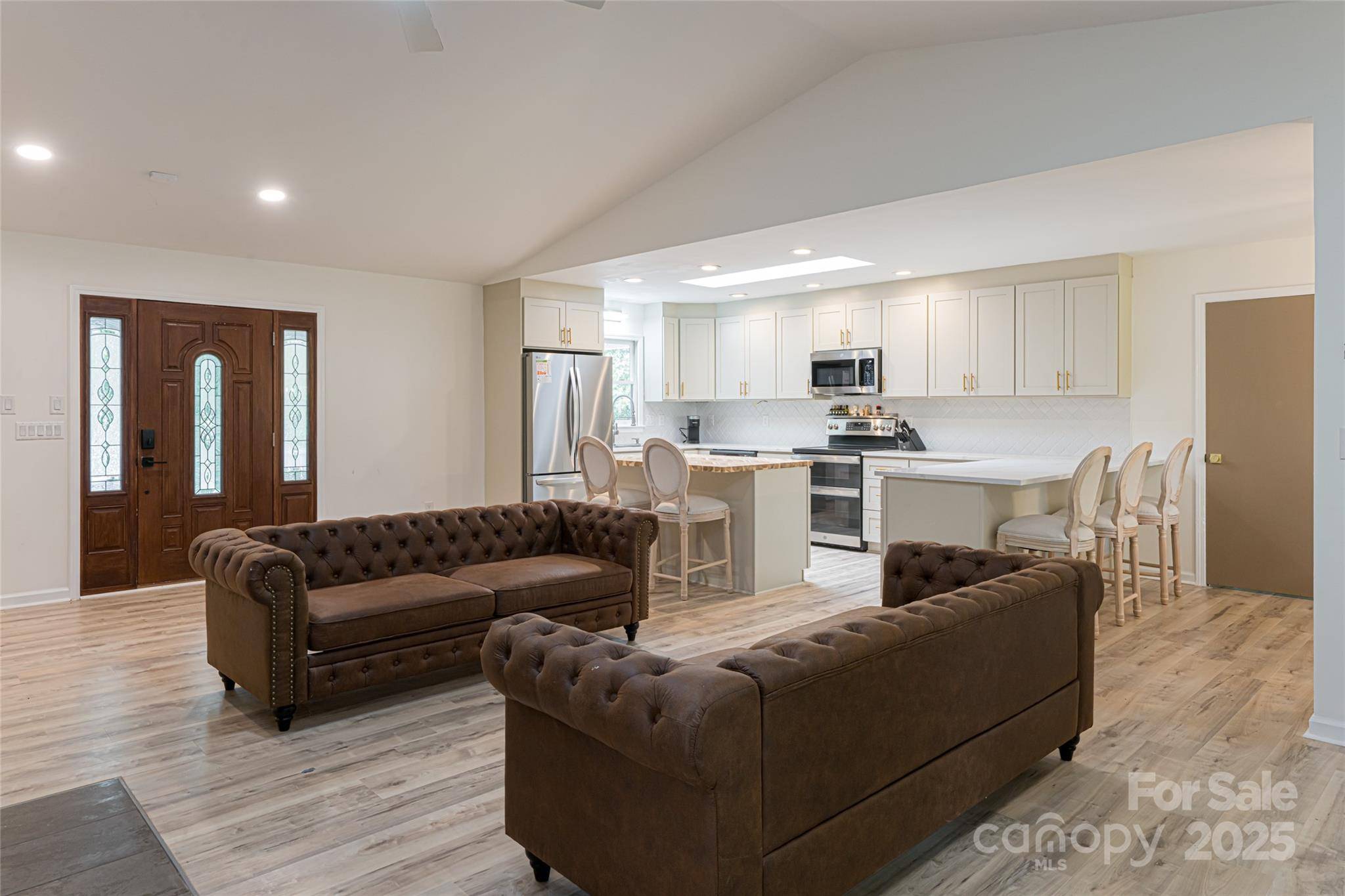 Pisgah Forest, NC 28768,1388 King RD