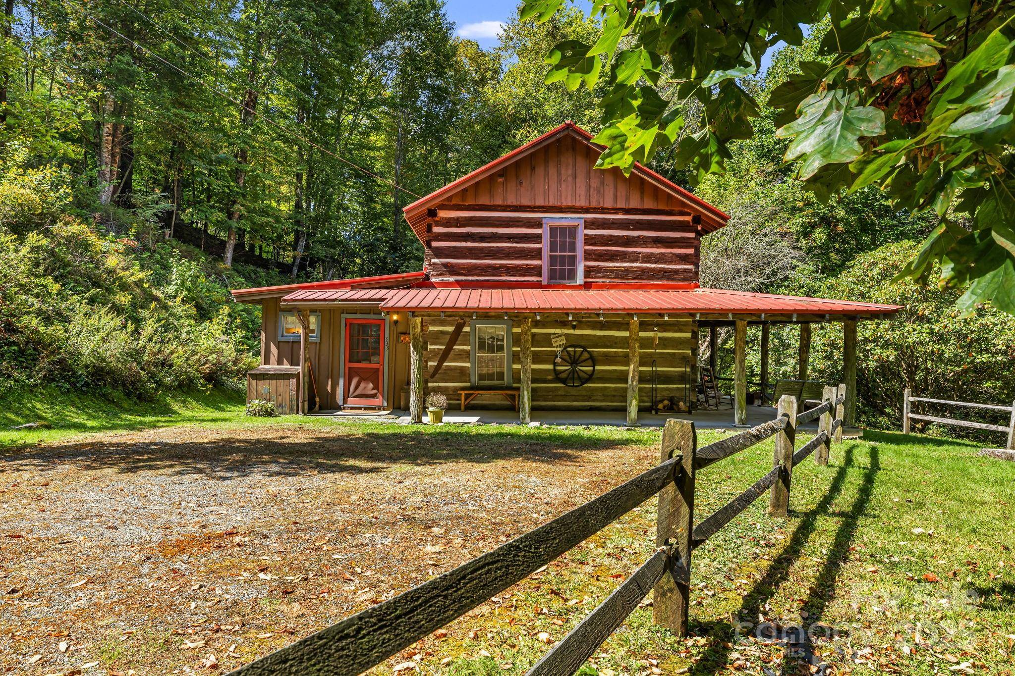 Mars Hill, NC 28754,333 Village LN #10