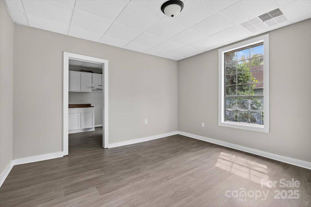 Gastonia, NC 28056,2452 Myers ST