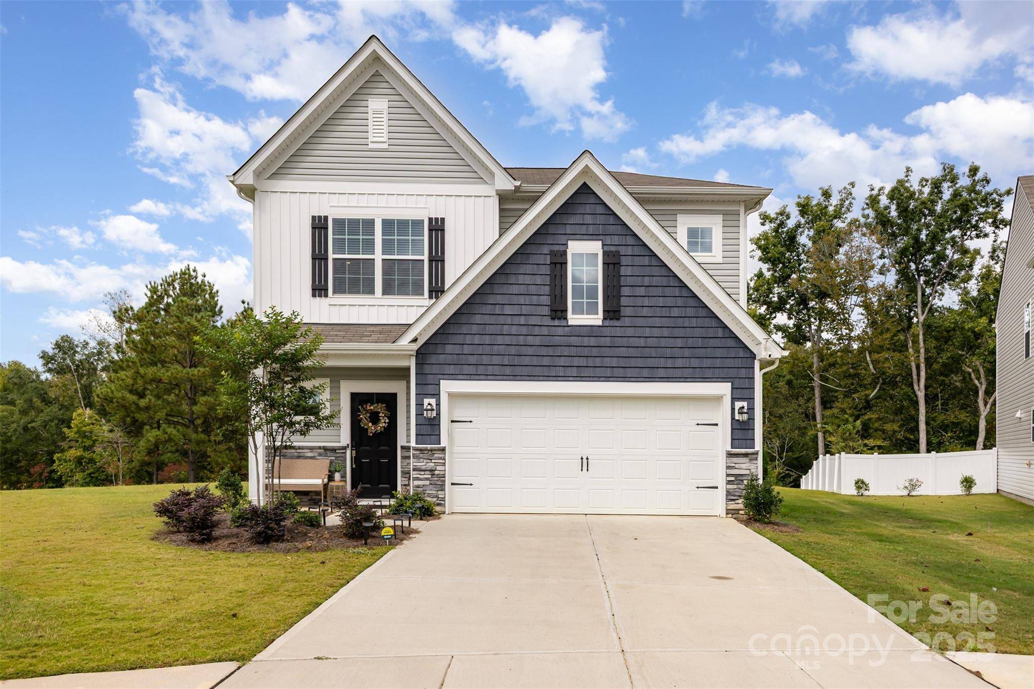 Lancaster, SC 29720,5841 Soft Shell DR