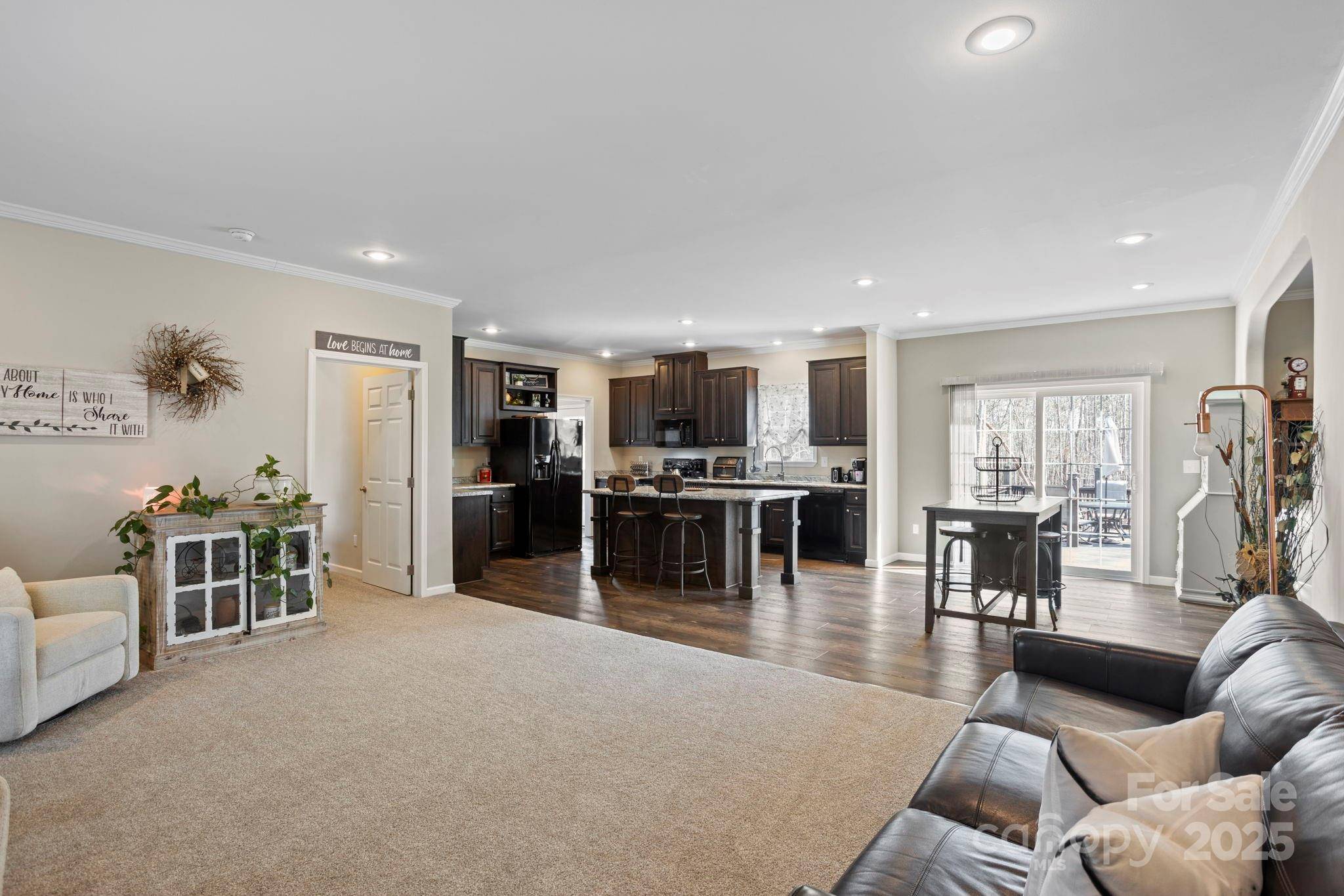 Columbus, NC 28722,140 Vera LN