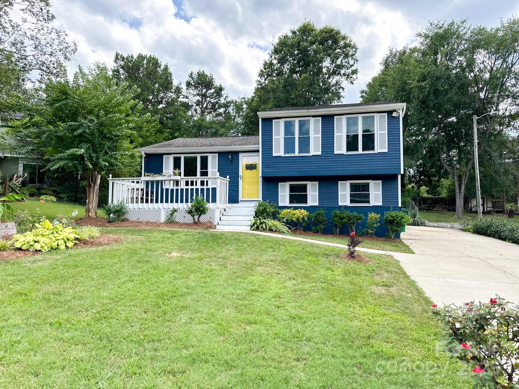 Charlotte, NC 28212,7812 Highbanks CT