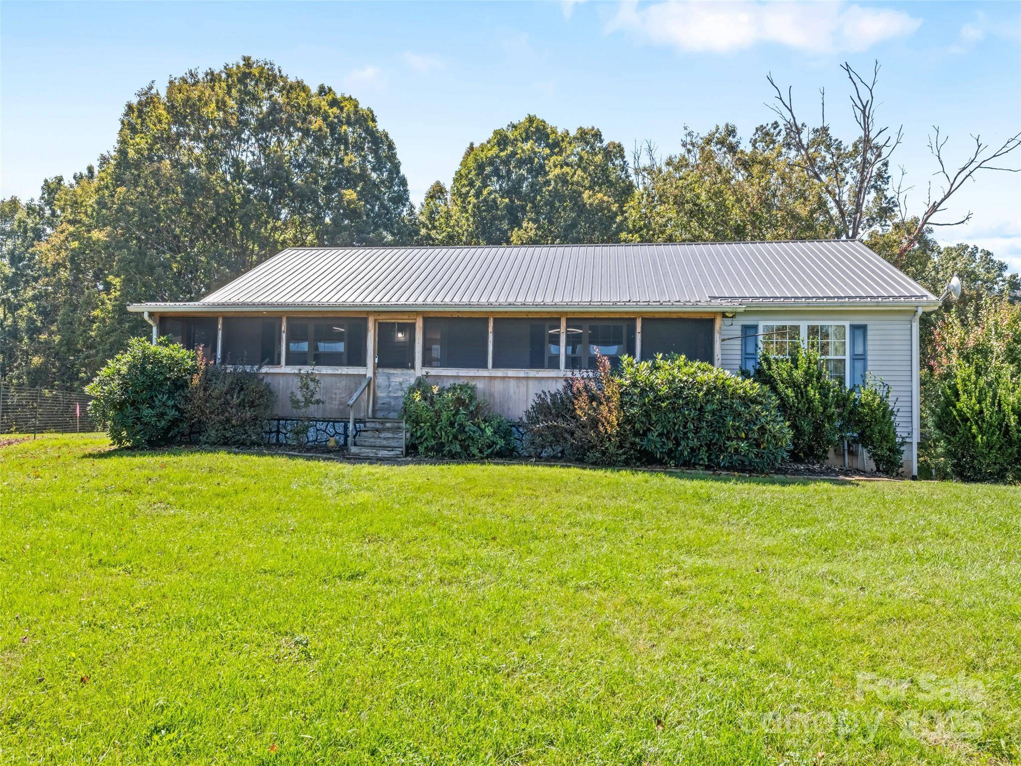 Clyde, NC 28721,2884 Thickety RD