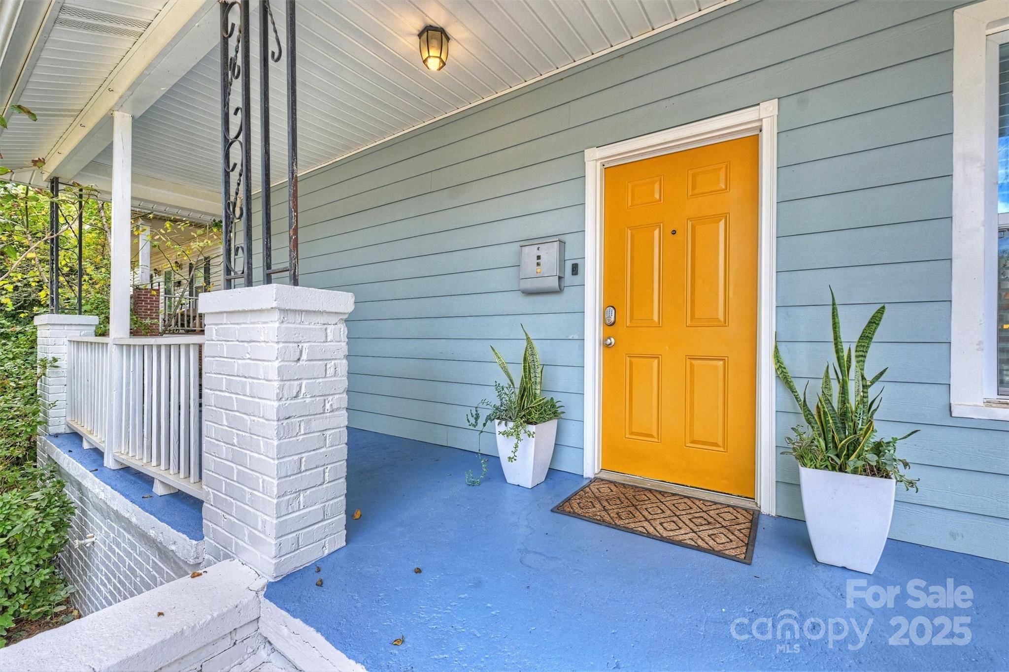 Charlotte, NC 28208,335 Katonah AVE