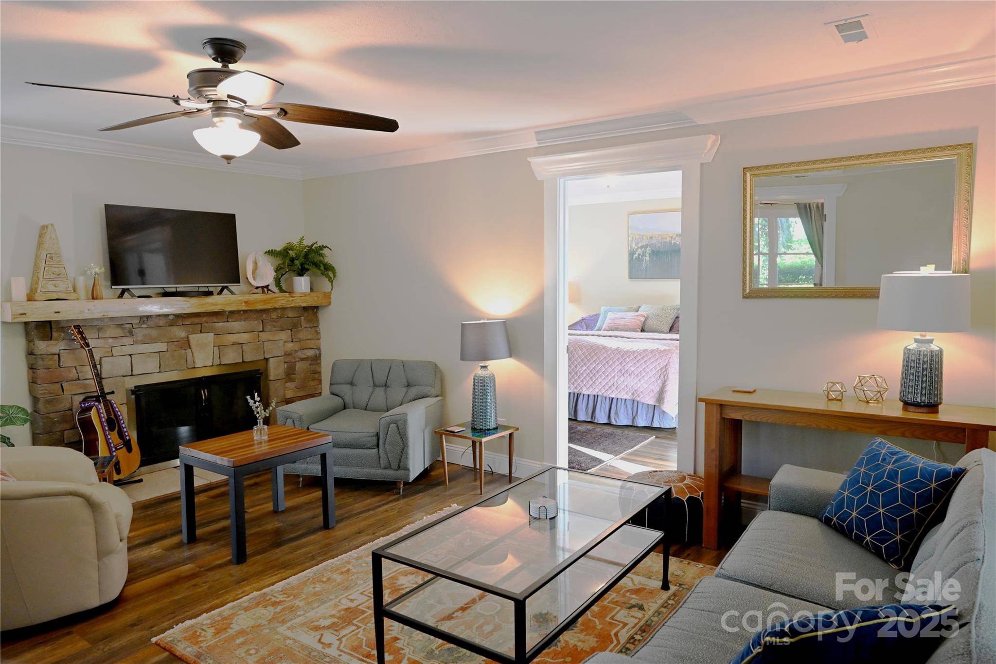 Hendersonville, NC 28739,501 Fairway DR