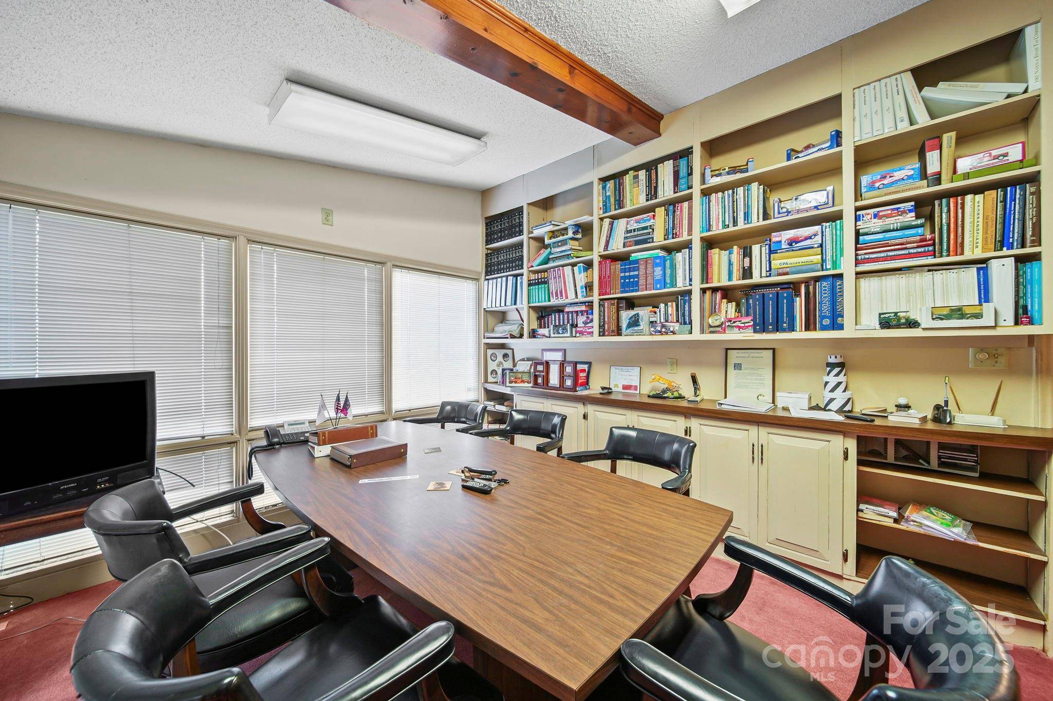 Charlotte, NC 28205,738 Pierson DR