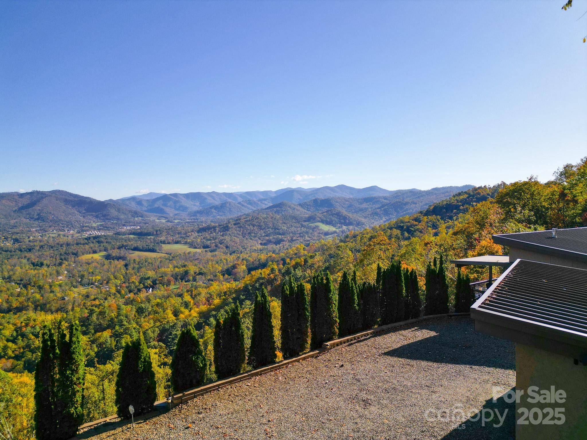 Asheville, NC 28804,128 Leisure Mountain RD