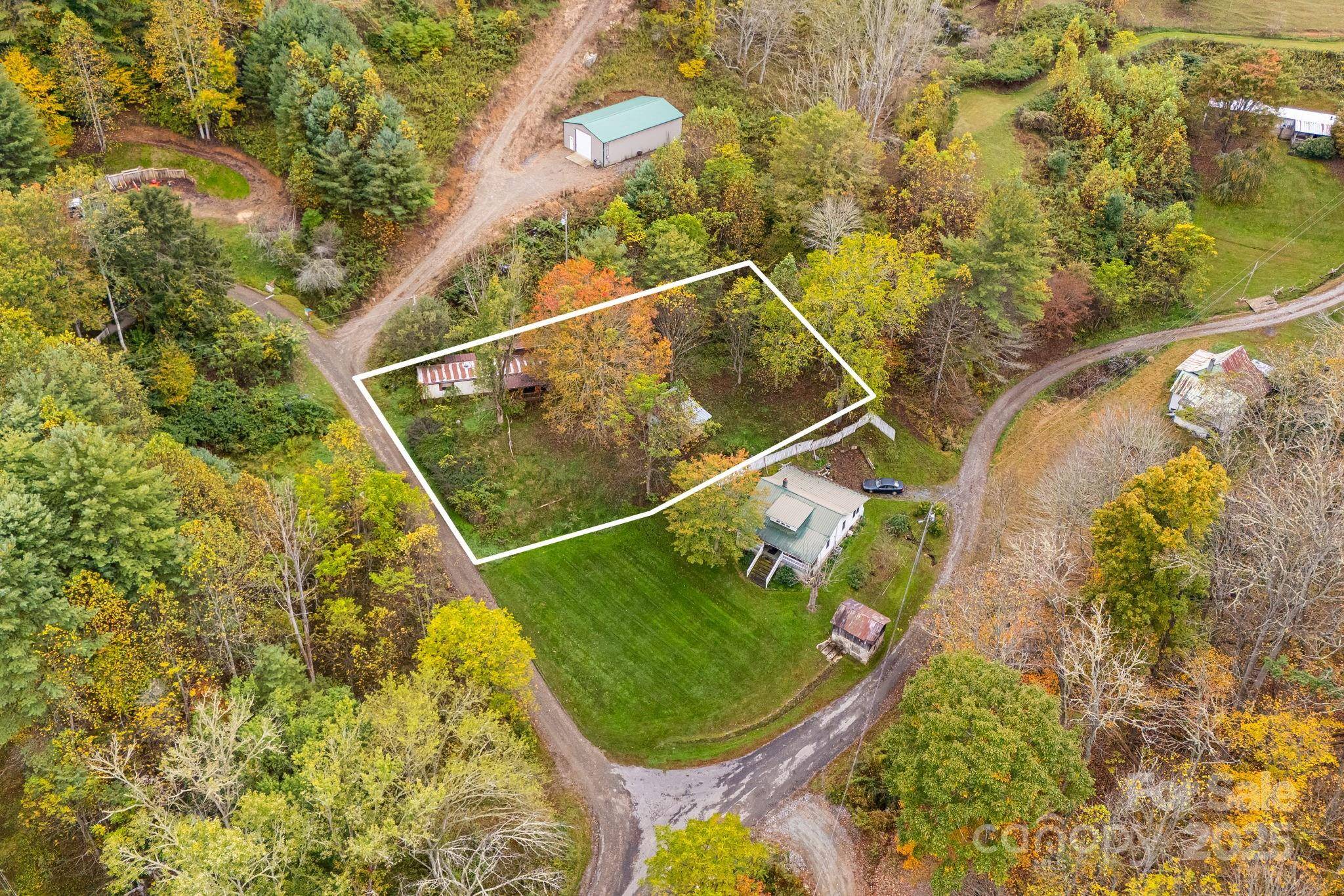 Burnsville, NC 28714,251 Evergreen RD