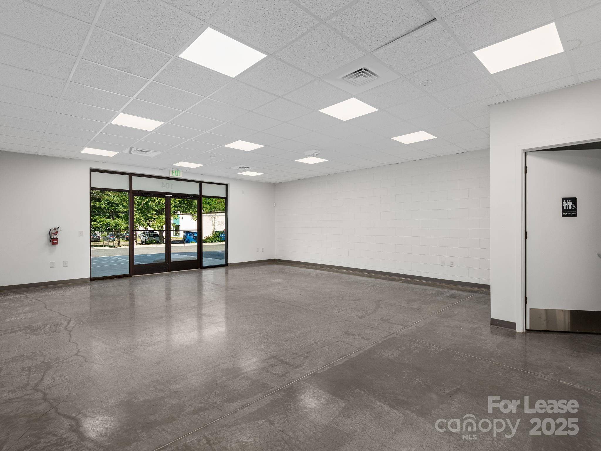 Asheville, NC 28803,76 Glendale AVE #105