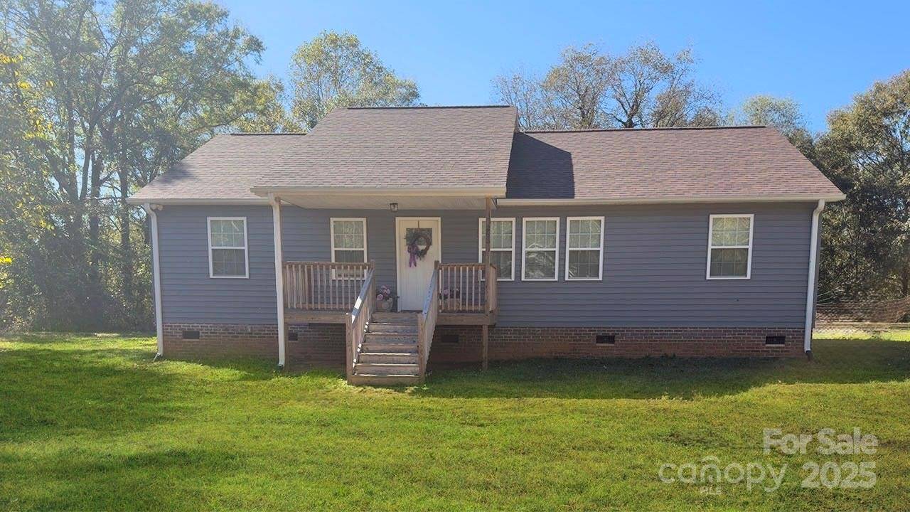 Mooresboro, NC 28114,262 S Pea Ridge RD