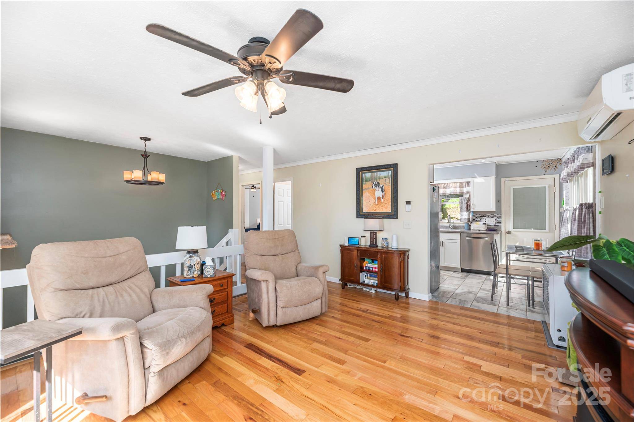 Clyde, NC 28721,29 Arrowhead RD