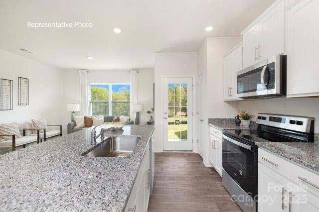 York, SC 29745,750 Wagon Cross CT