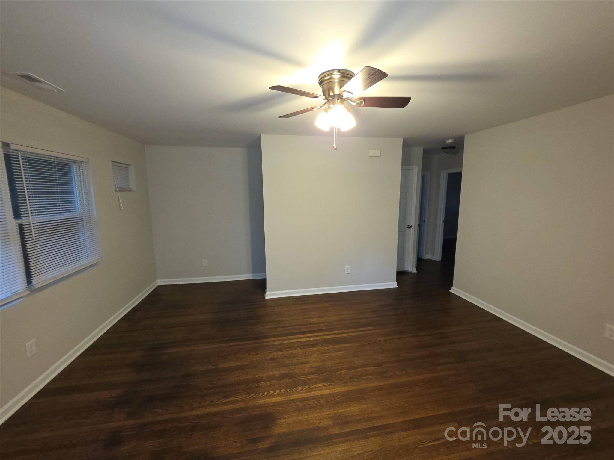 Charlotte, NC 28205,3136 Creighton DR