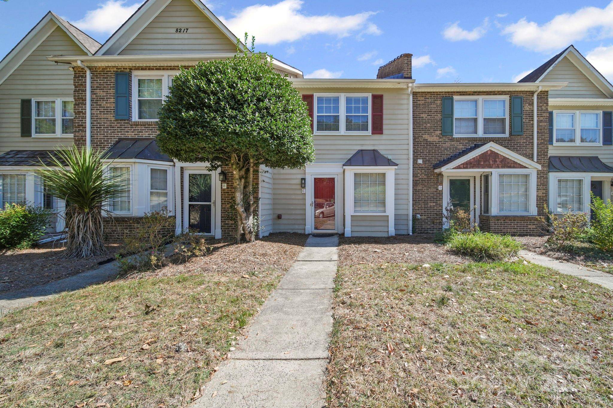 Charlotte, NC 28226,8217 Pineville Matthews RD