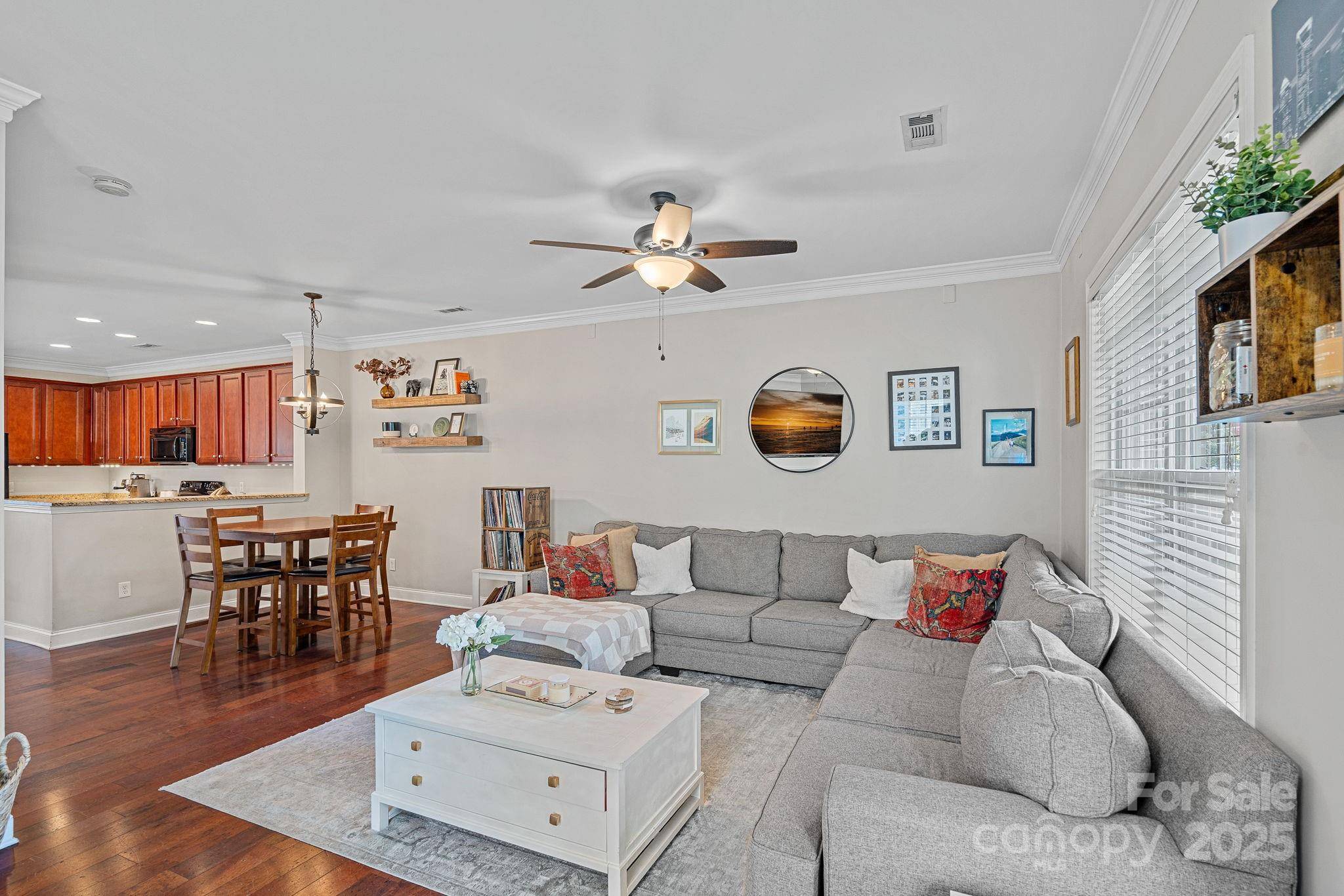 Charlotte, NC 28208,209 Hurston CIR