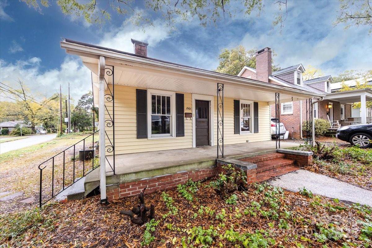 Charlotte, NC 28205,1901 Winter ST