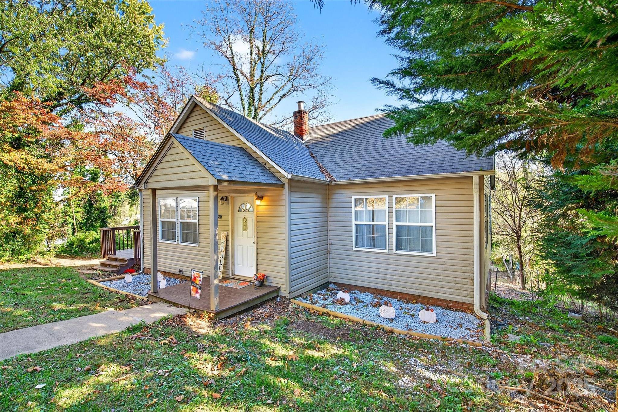 Old Fort, NC 28762,194 Maple ST