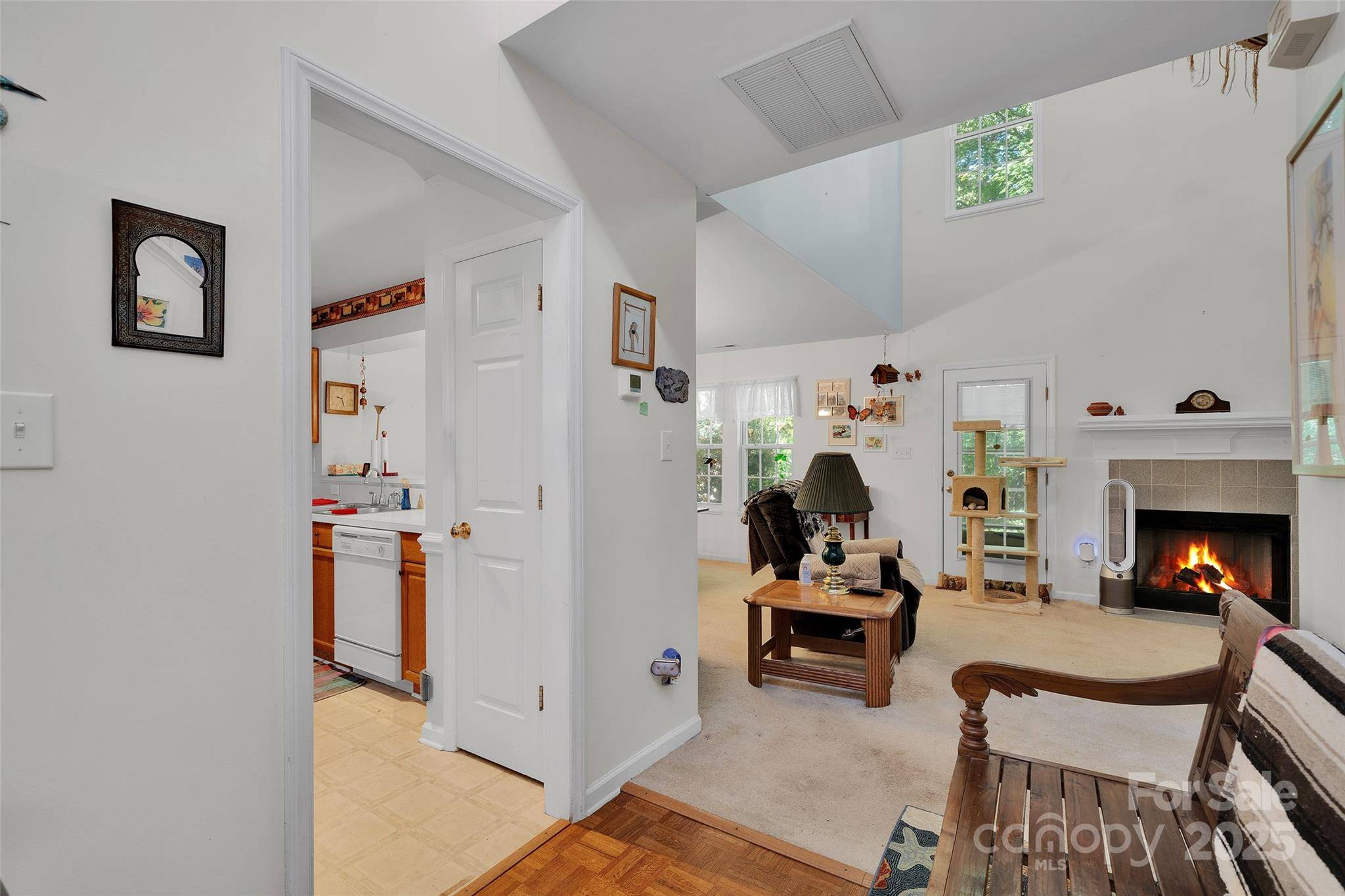 Charlotte, NC 28216,4227 Craven Hill DR