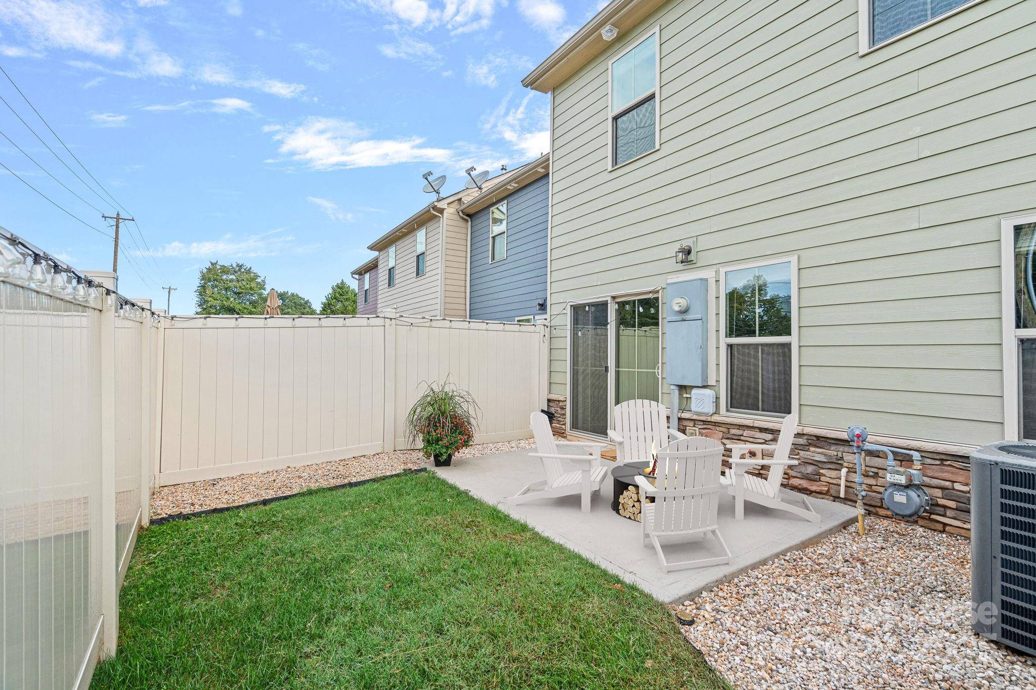 Matthews, NC 28104,206 Scenic View LN