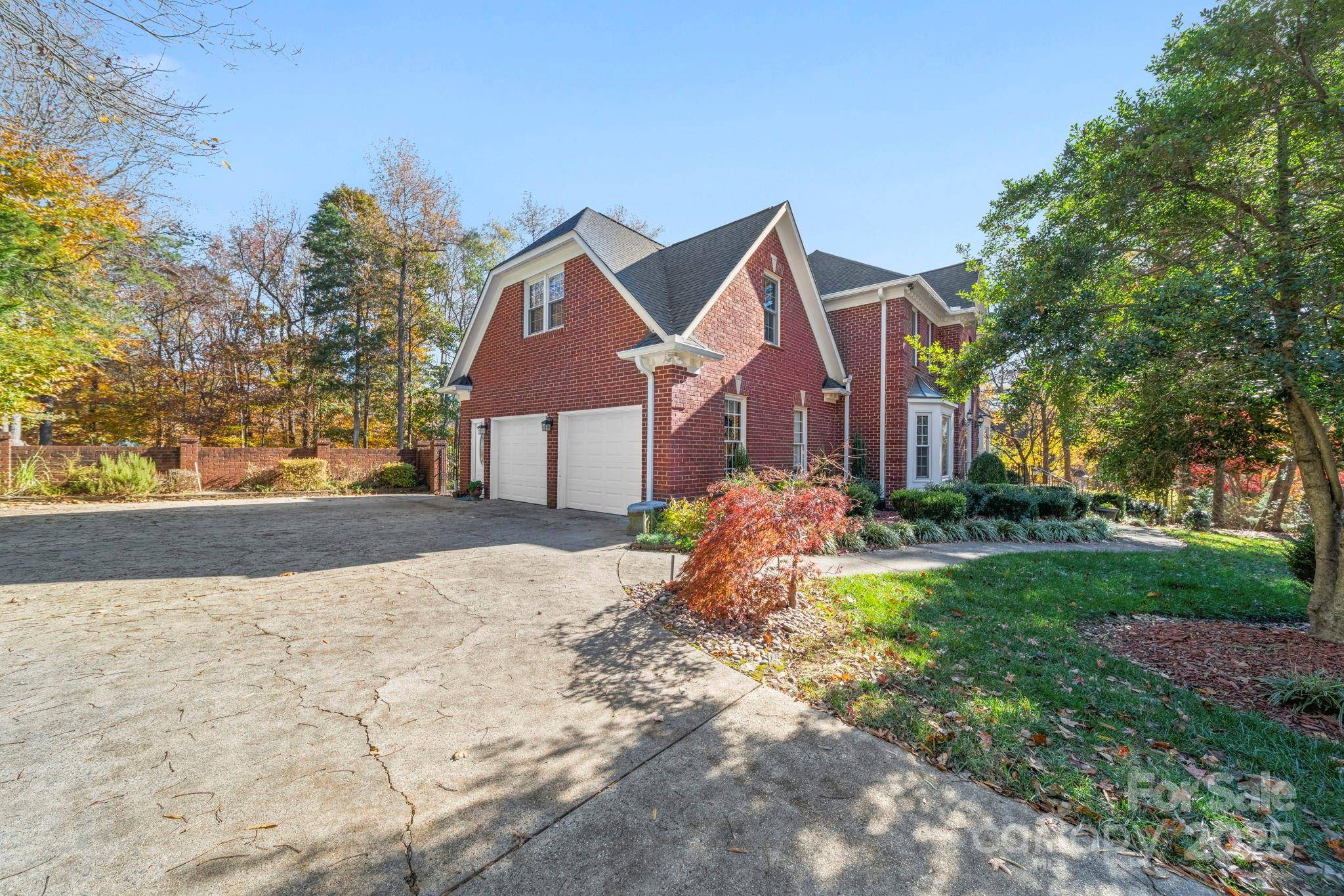 Charlotte, NC 28215,5224 Silchester LN