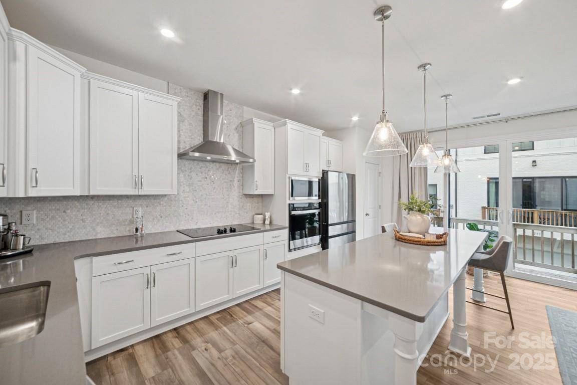 Charlotte, NC 28211,2318 Magnolia Blossom WAY