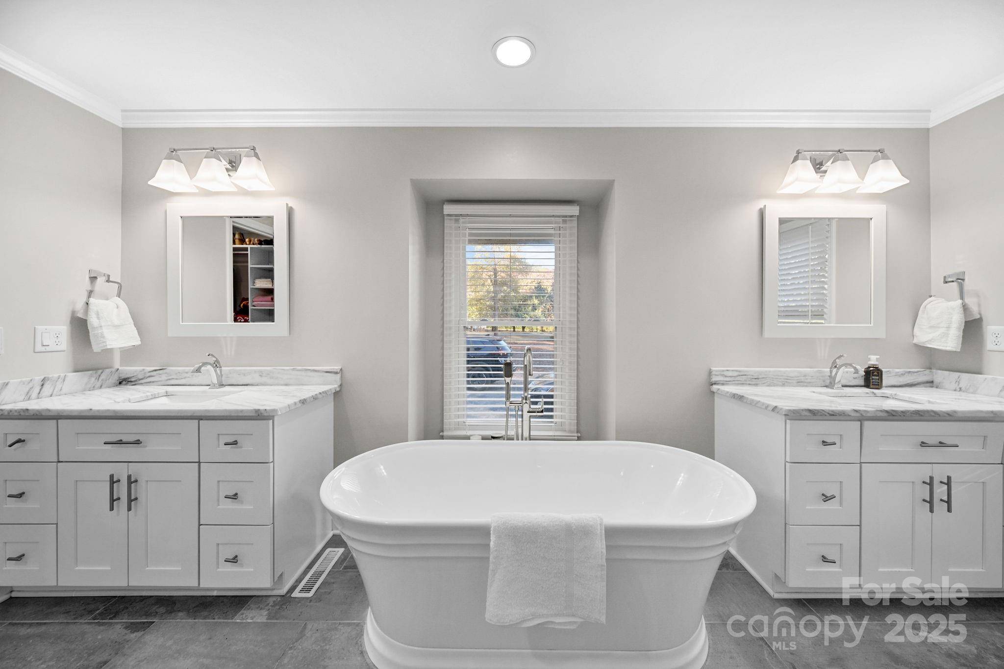 Matthews, NC 28104,4724 Weddington Matthews RD