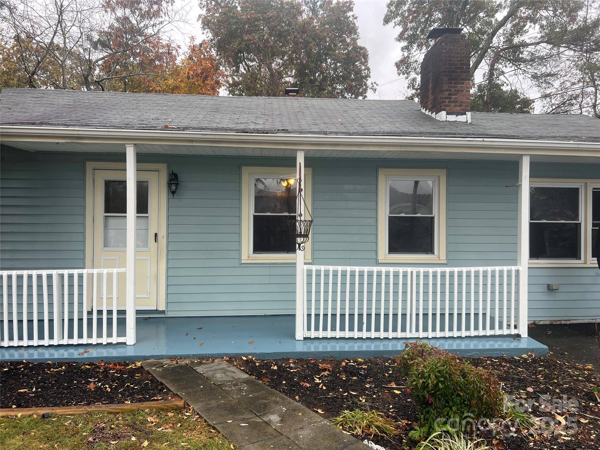 Asheville, NC 28805,243 Governors VW