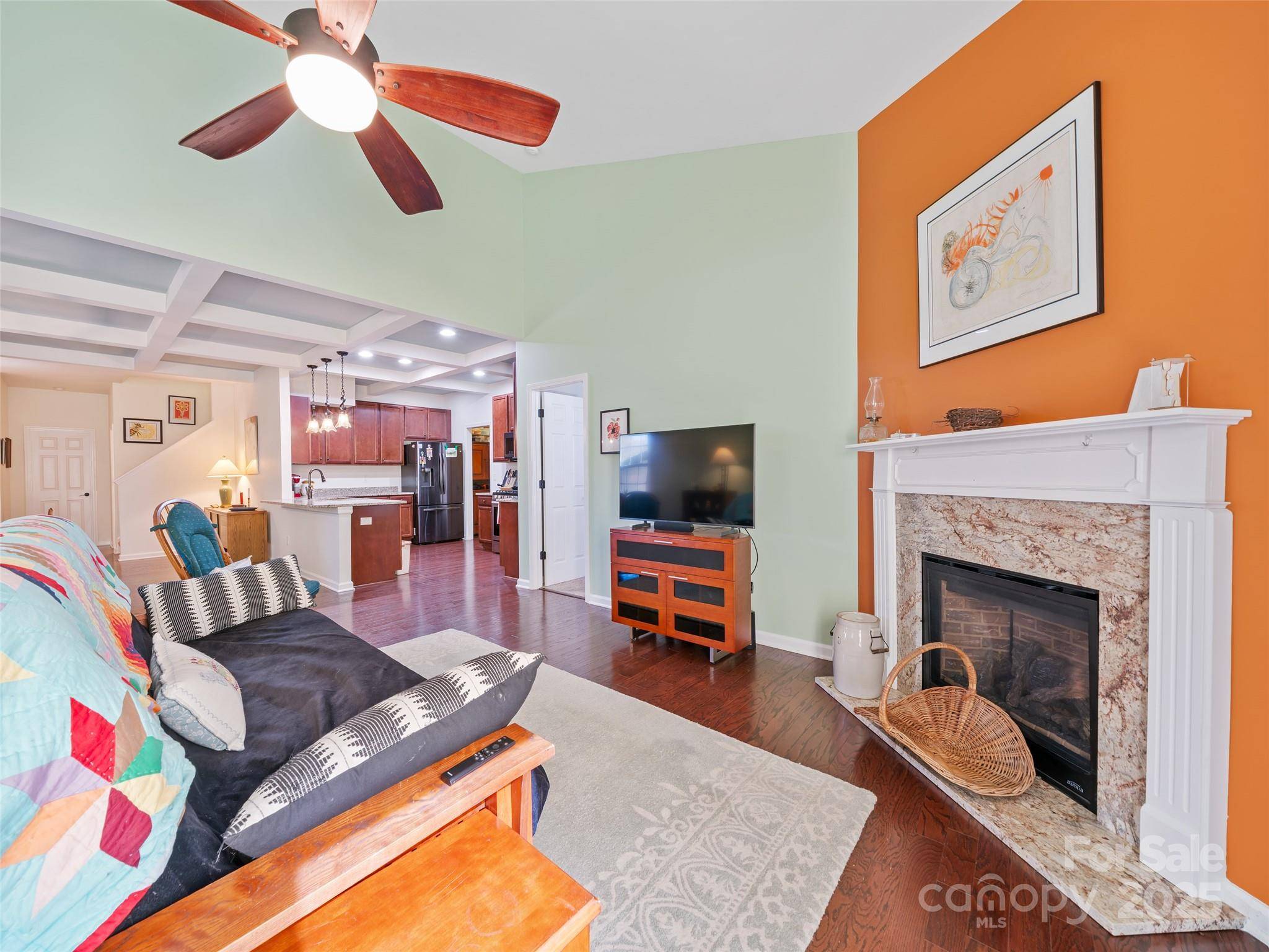 Weaverville, NC 28787,64 Brown ST