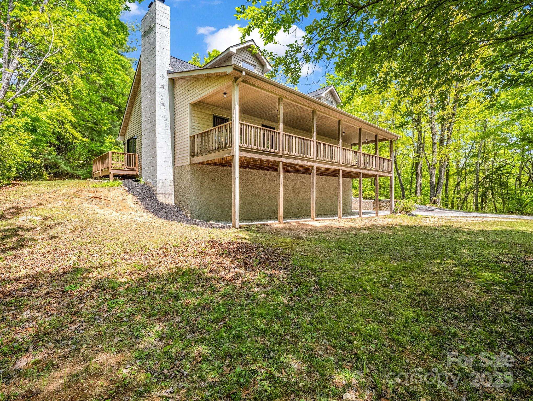 Saluda, NC 28773,2304 Mountain Page RD