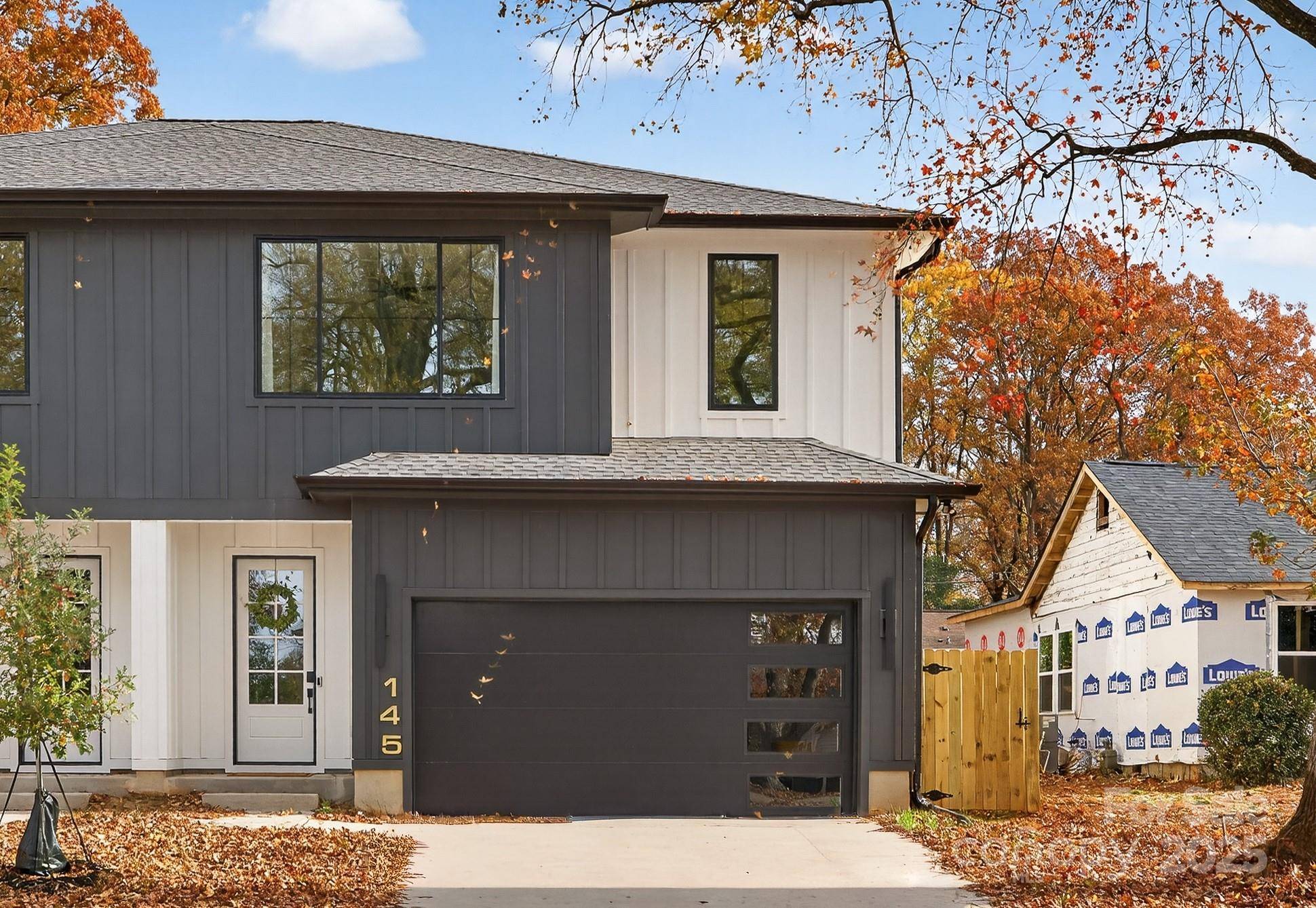 Charlotte, NC 28208,145 S Smallwood PL