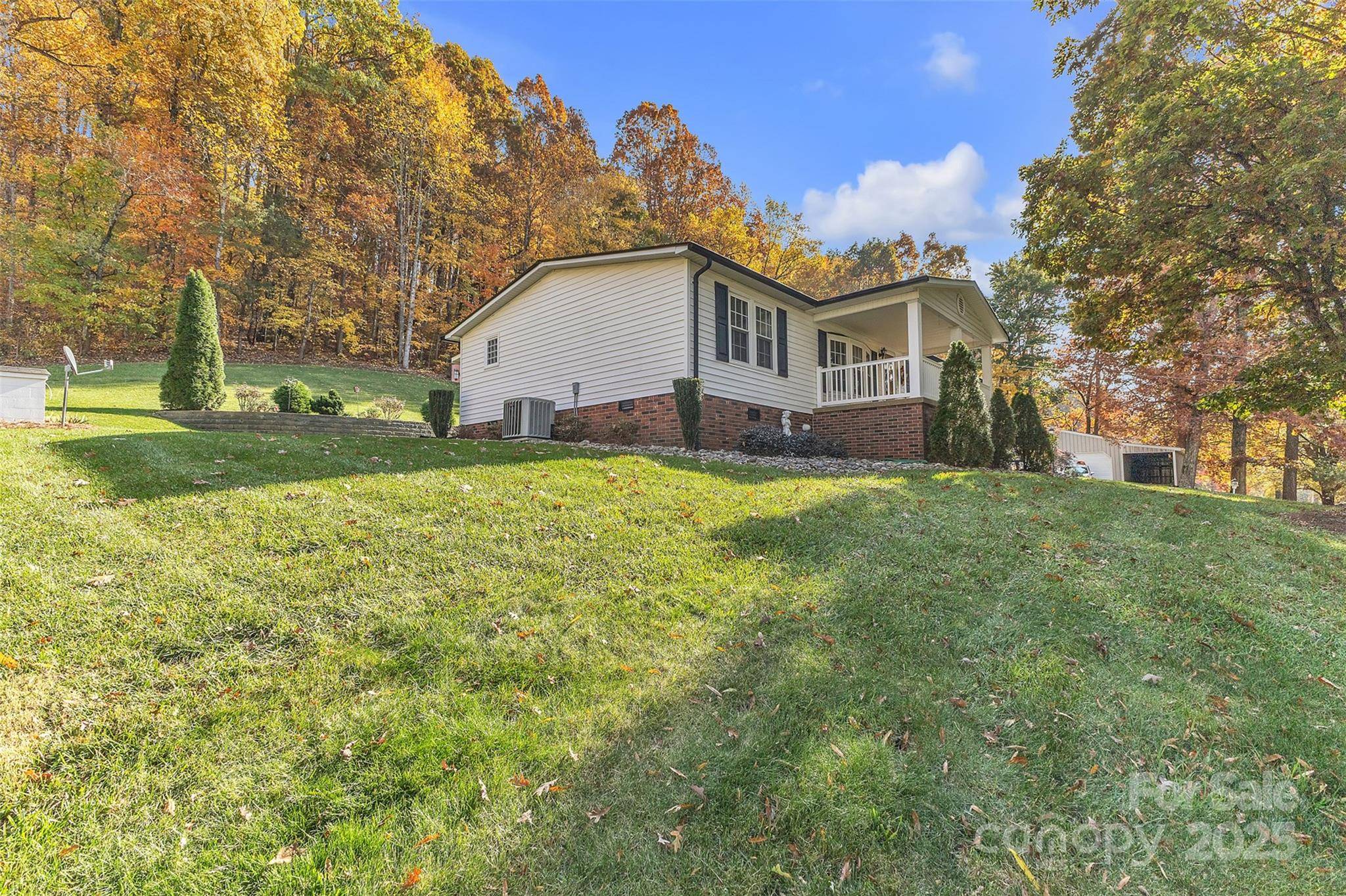 Taylorsville, NC 28681,186 Rocky Face Church RD