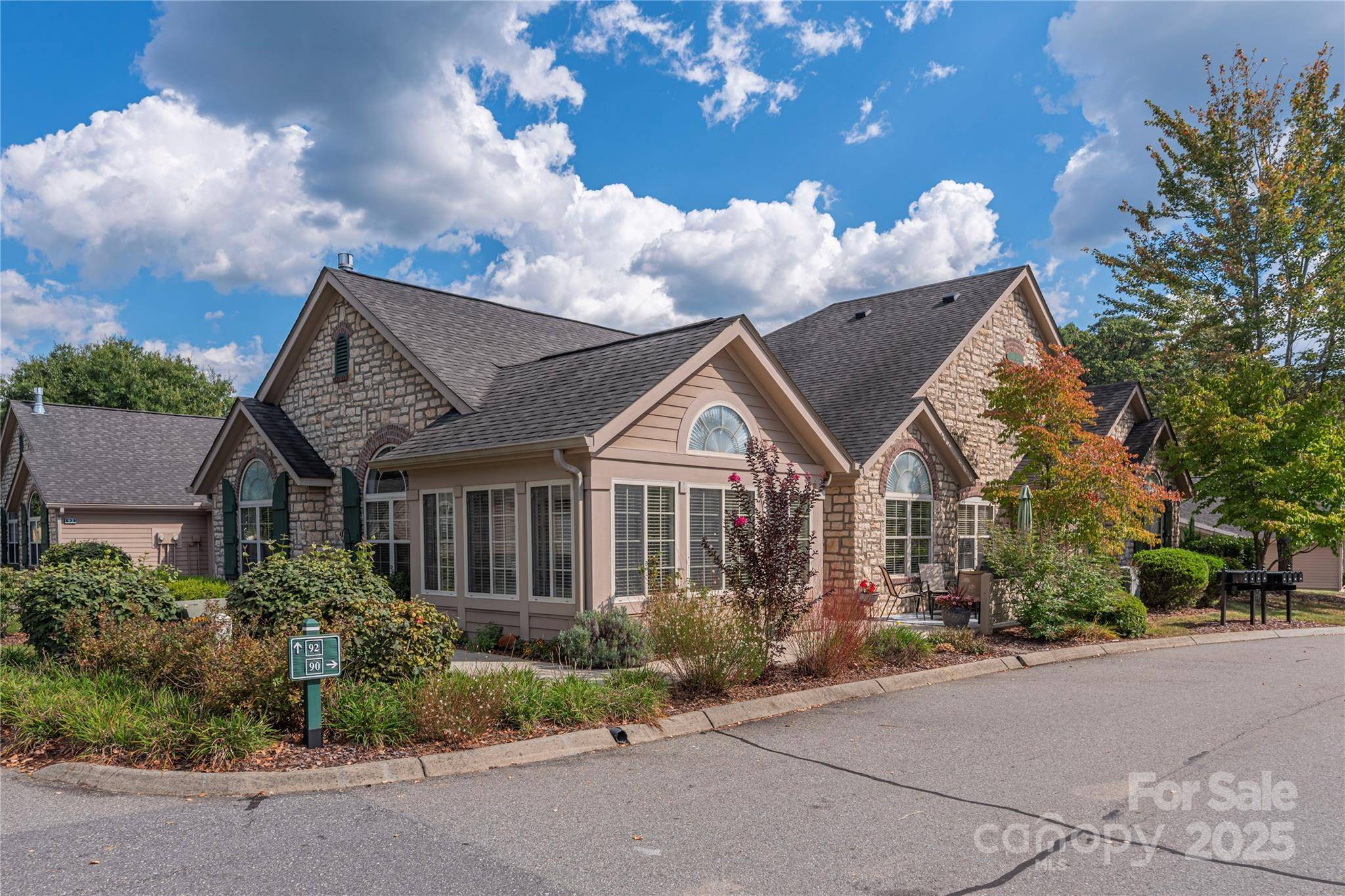 Weaverville, NC 28787,90 Mountain Meadow CIR #U3