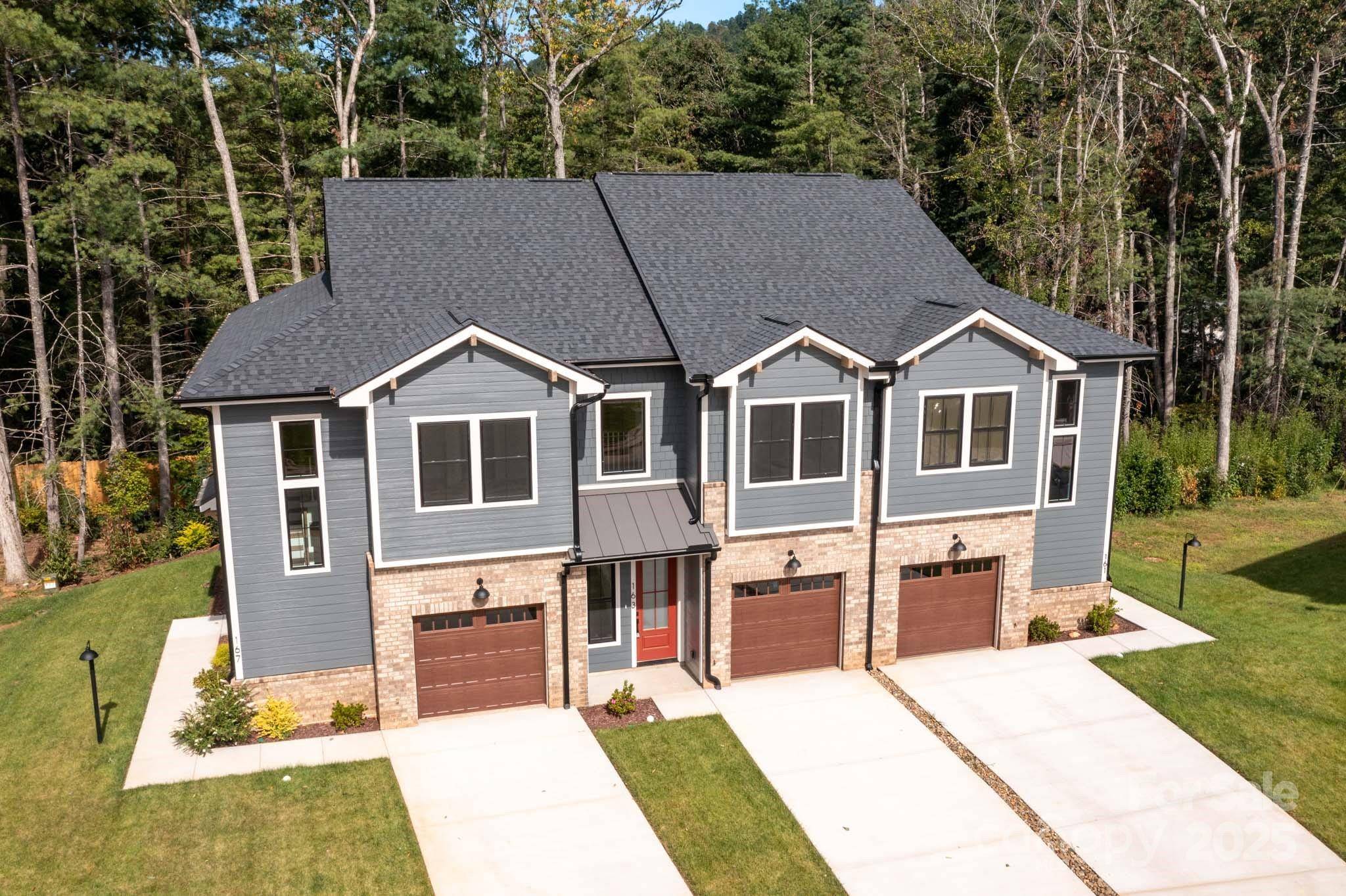 Asheville, NC 28804,105 Collin PL #2