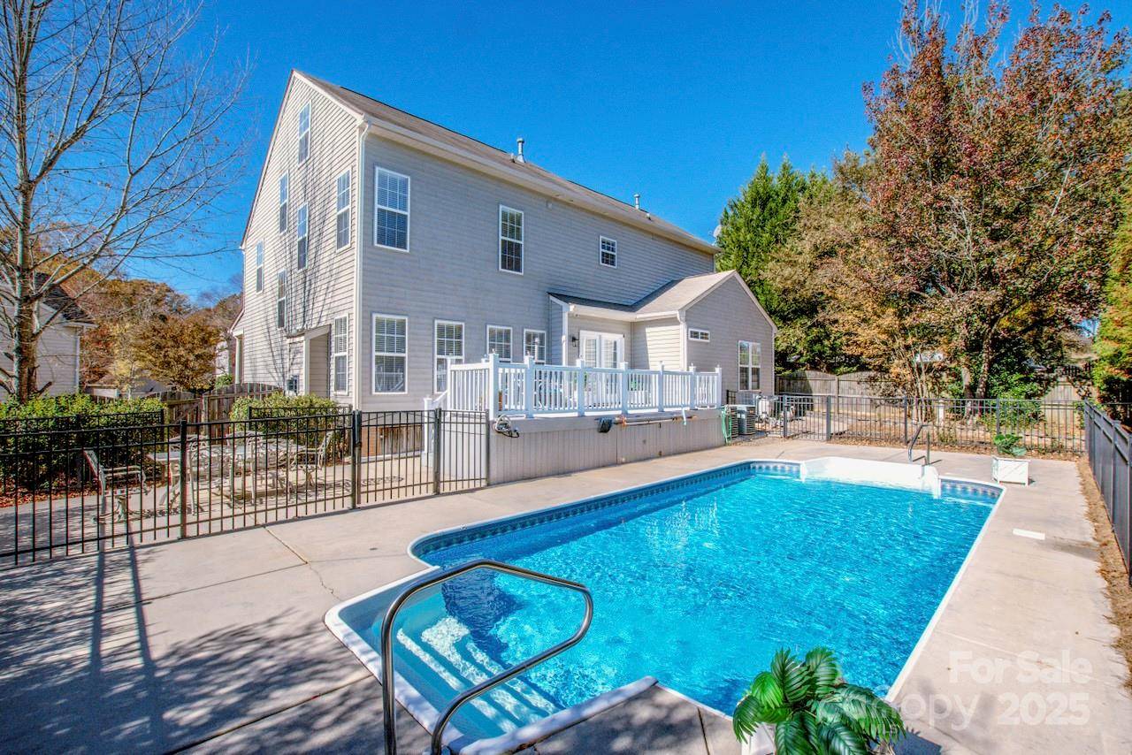 Denver, NC 28037,2344 Smith Cove RD