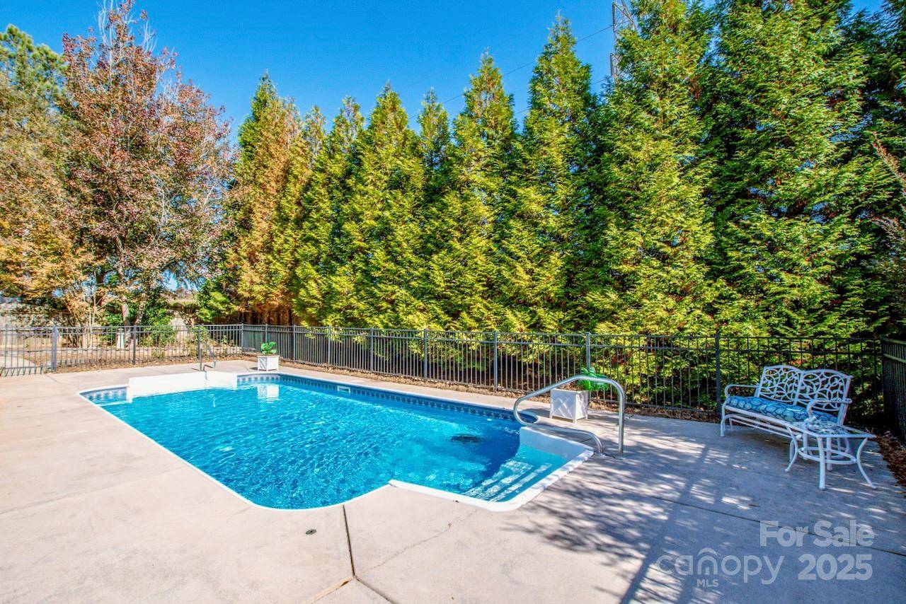 Denver, NC 28037,2344 Smith Cove RD