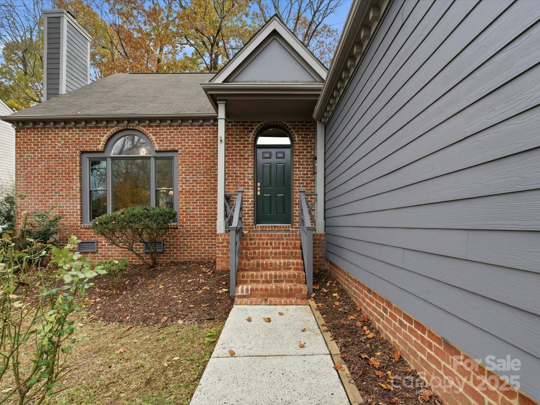 Charlotte, NC 28269,3909 Brownes Ferry RD